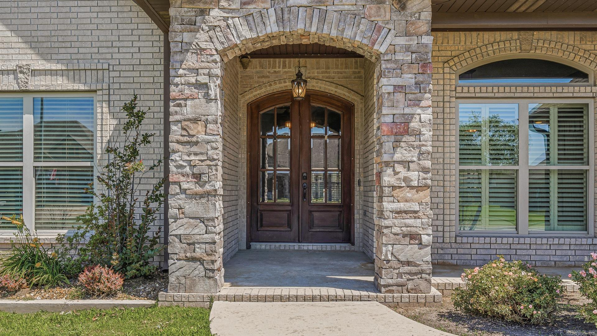 SHADOW RIDGE - Residential
