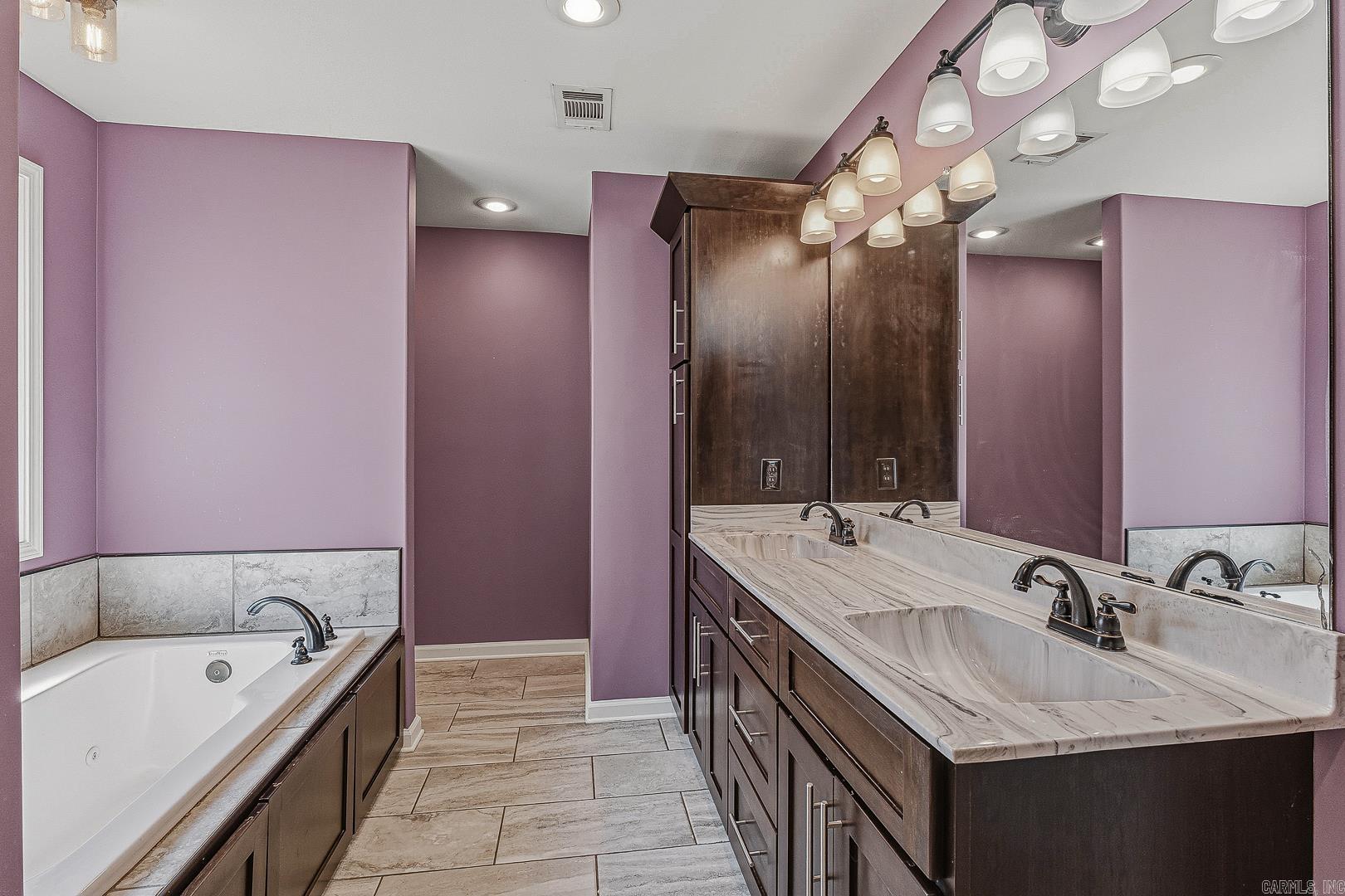 SHADOW RIDGE - Residential