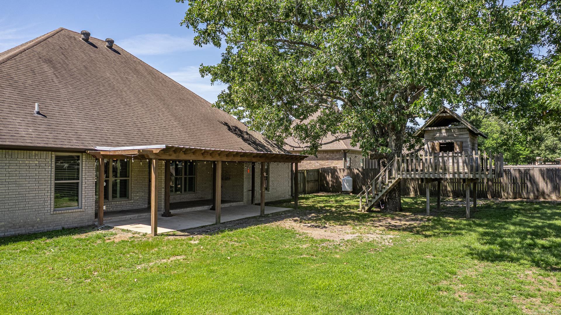 SHADOW RIDGE - Residential
