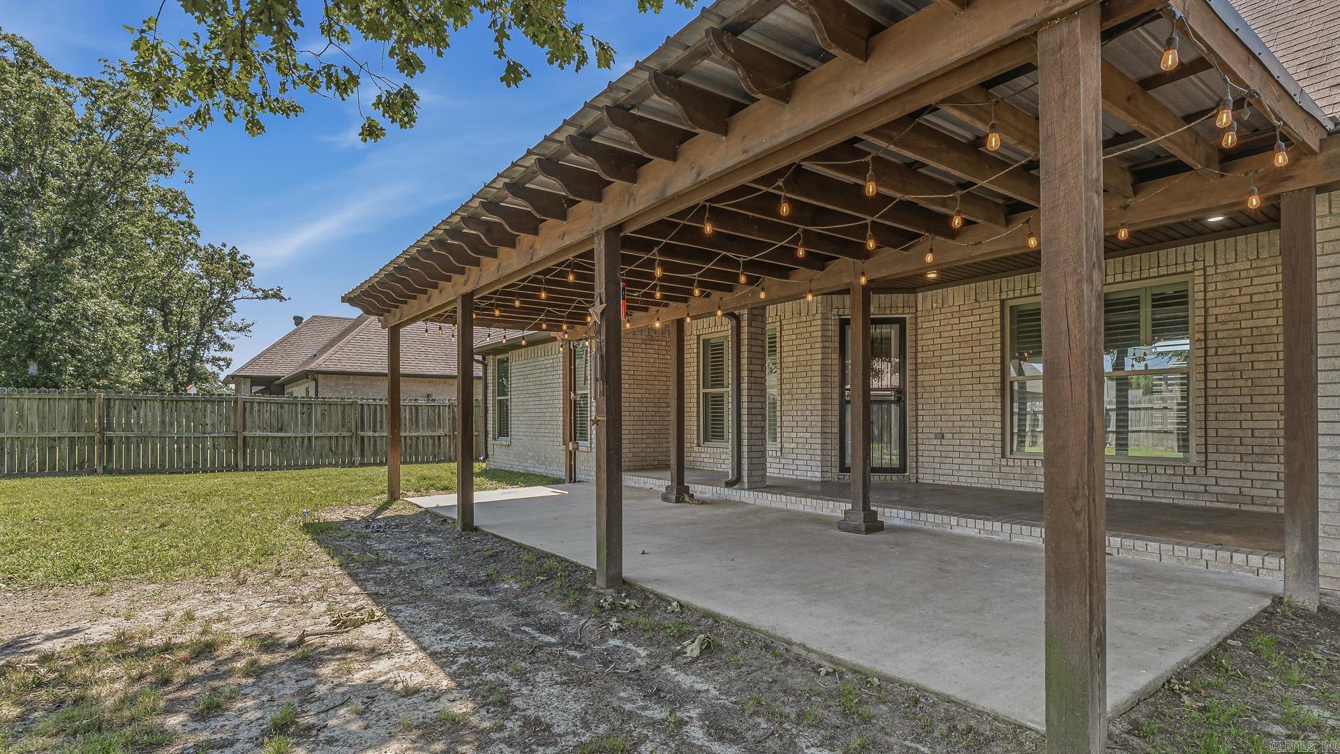 SHADOW RIDGE - Residential