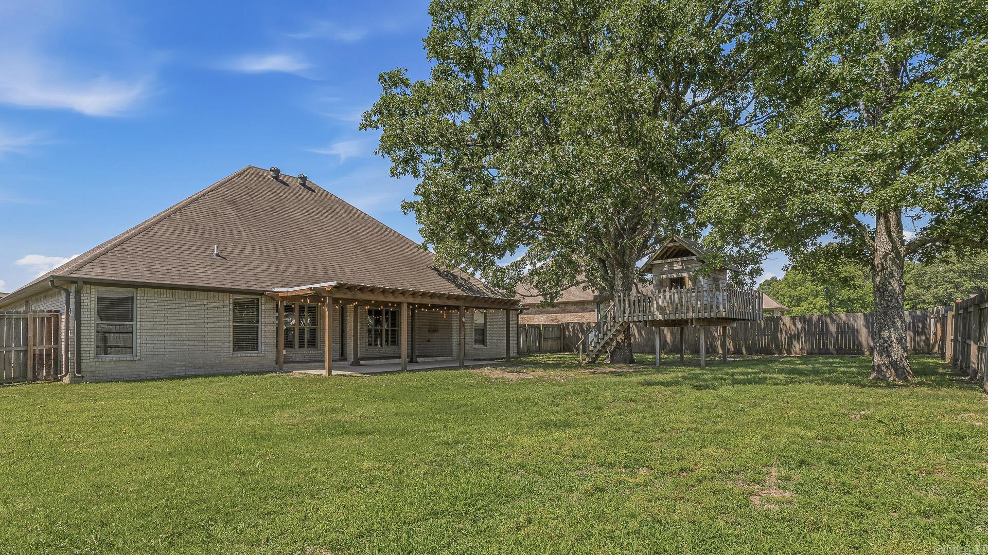 SHADOW RIDGE - Residential