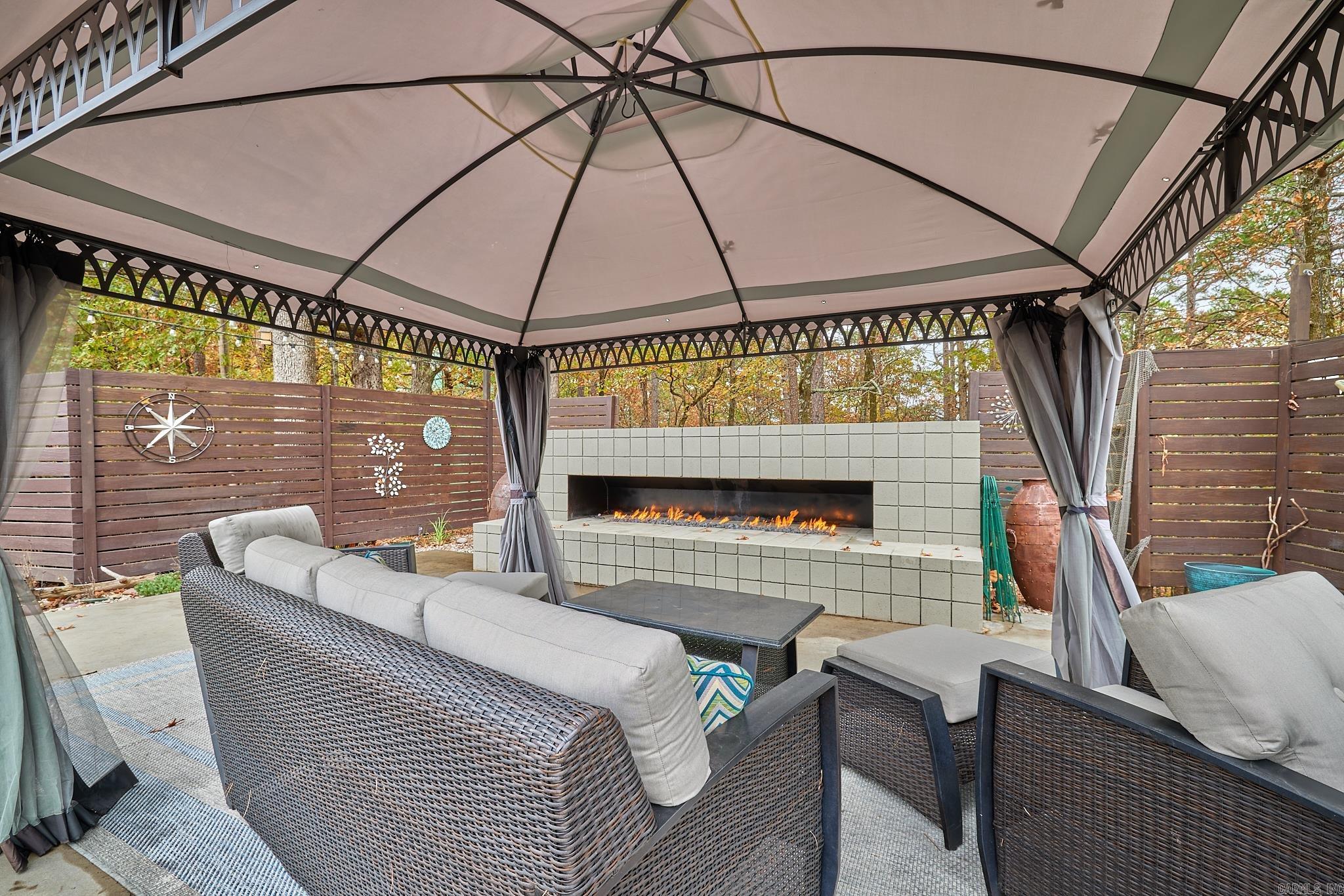 DIERKS FORESTS - Residential