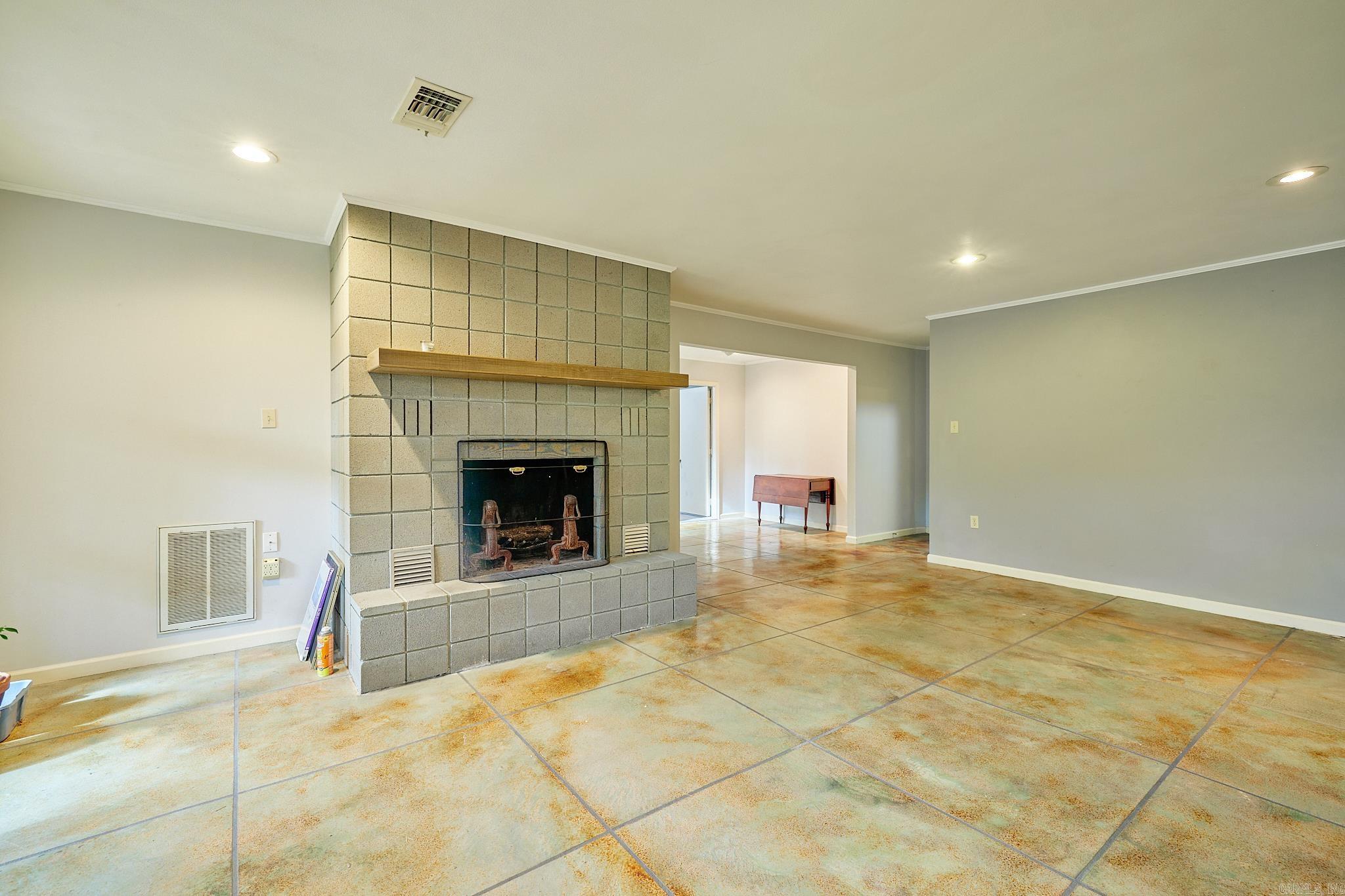 DIERKS FORESTS - Residential