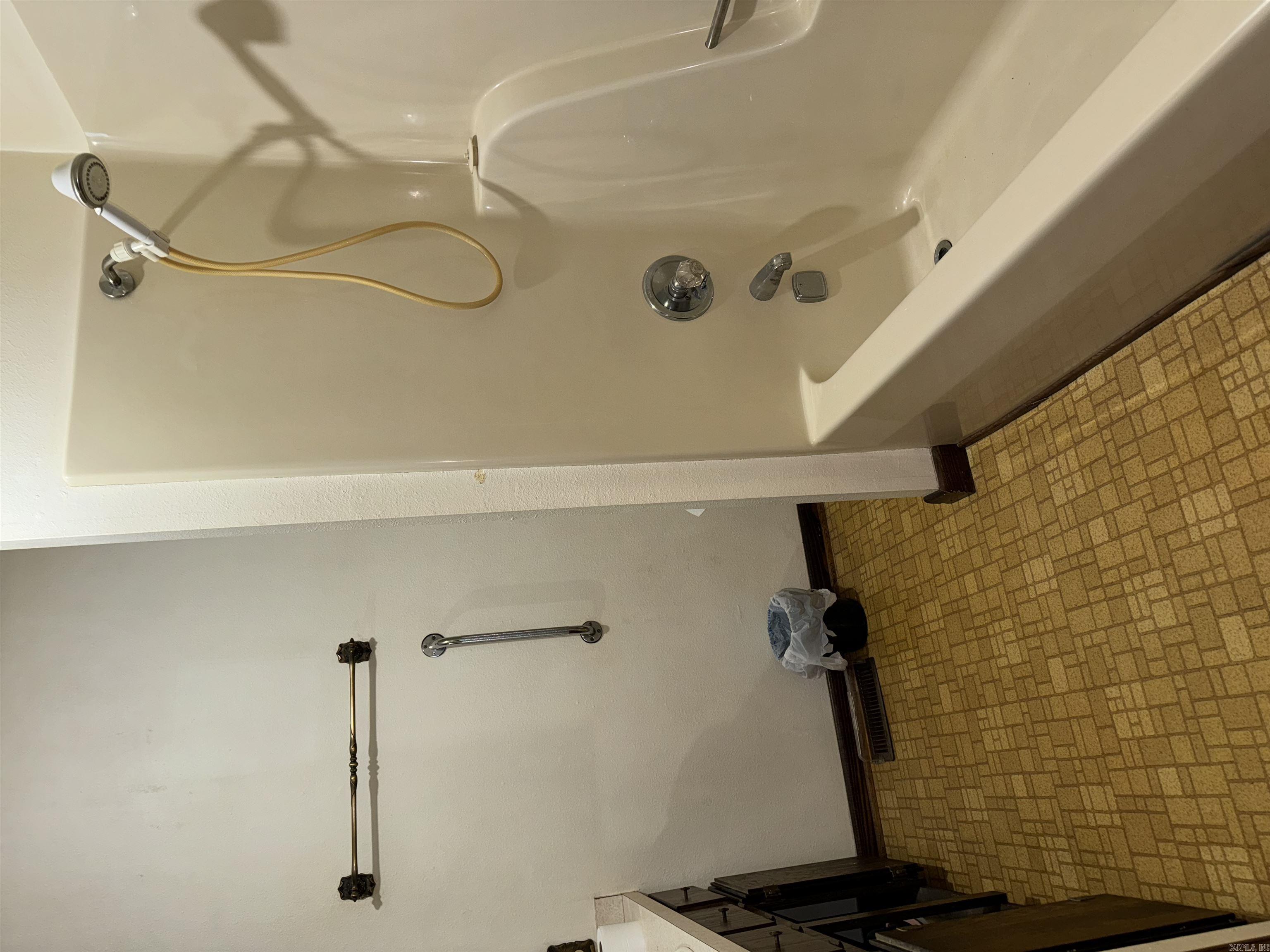 ALEXIE ADDN - Residential