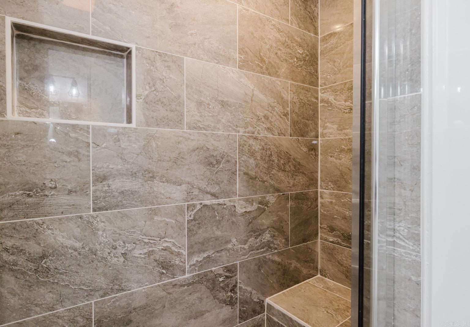 BRUCEWOOD - Residential