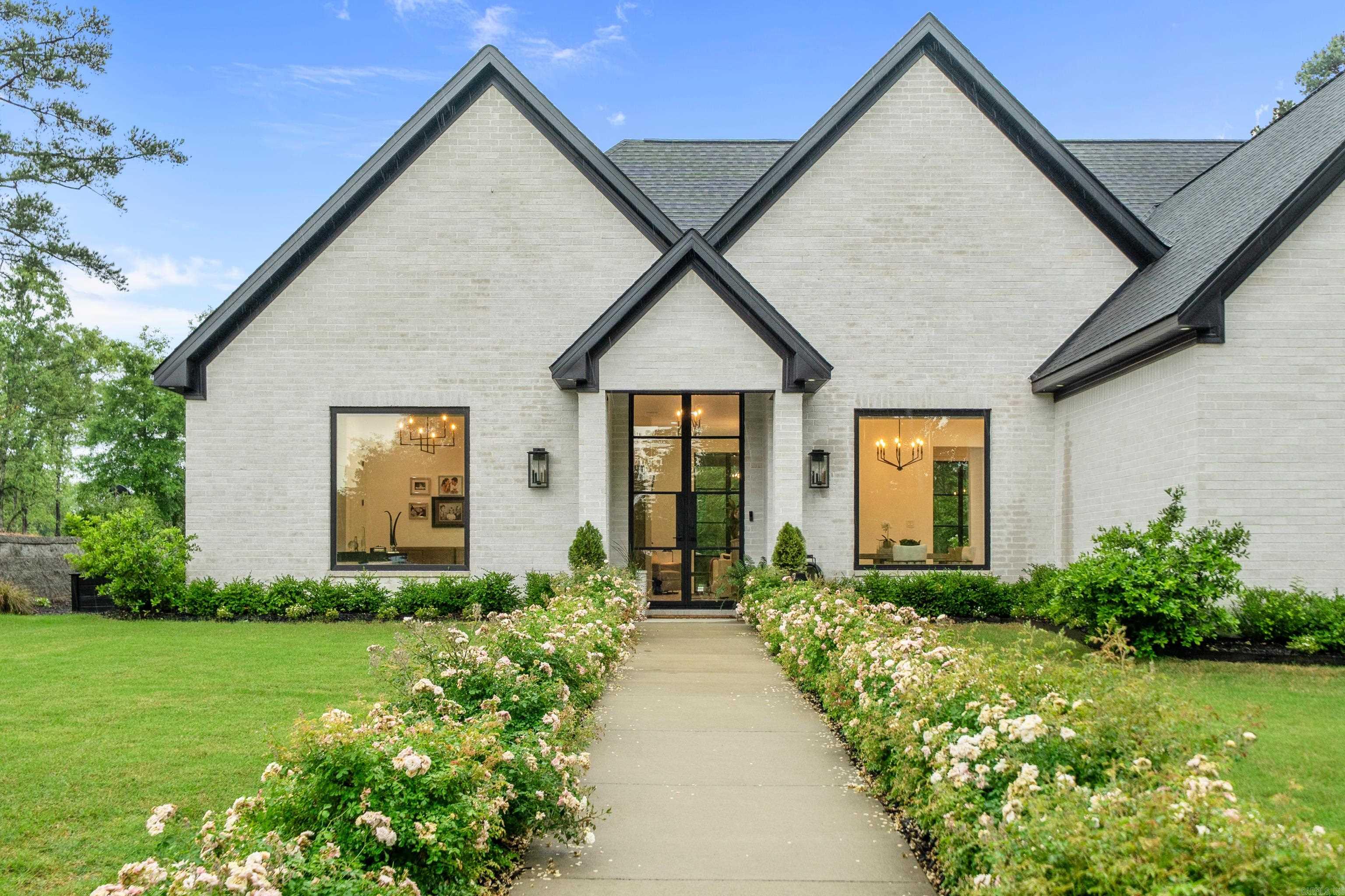 CANTERBURY HEIGHTS - Residential
