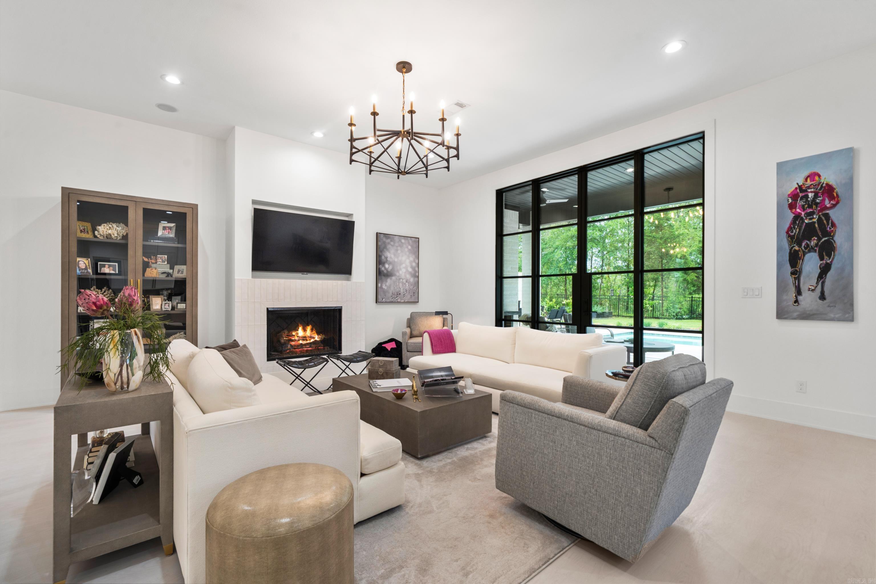 CANTERBURY HEIGHTS - Residential