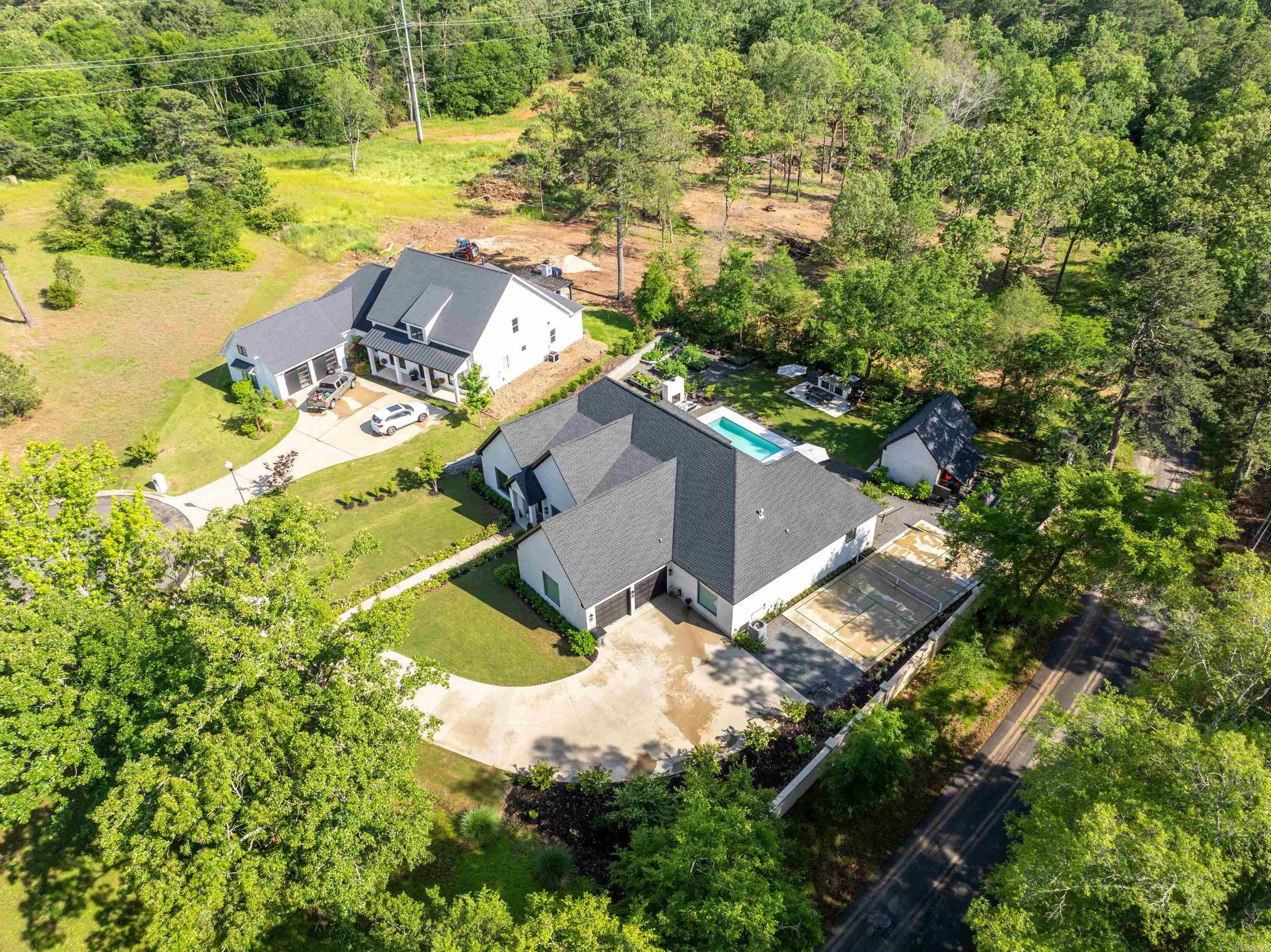CANTERBURY HEIGHTS - Residential