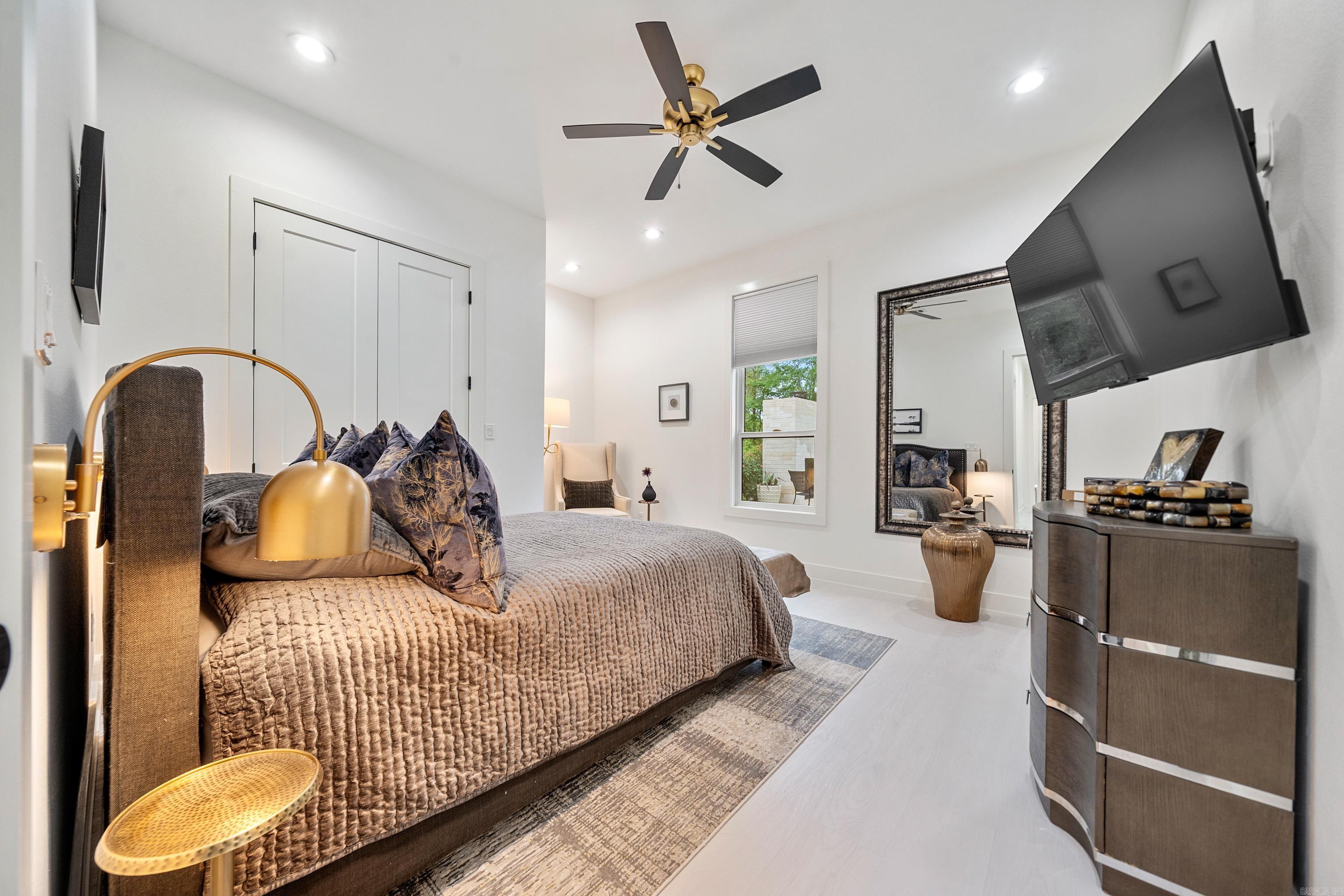 CANTERBURY HEIGHTS - Residential