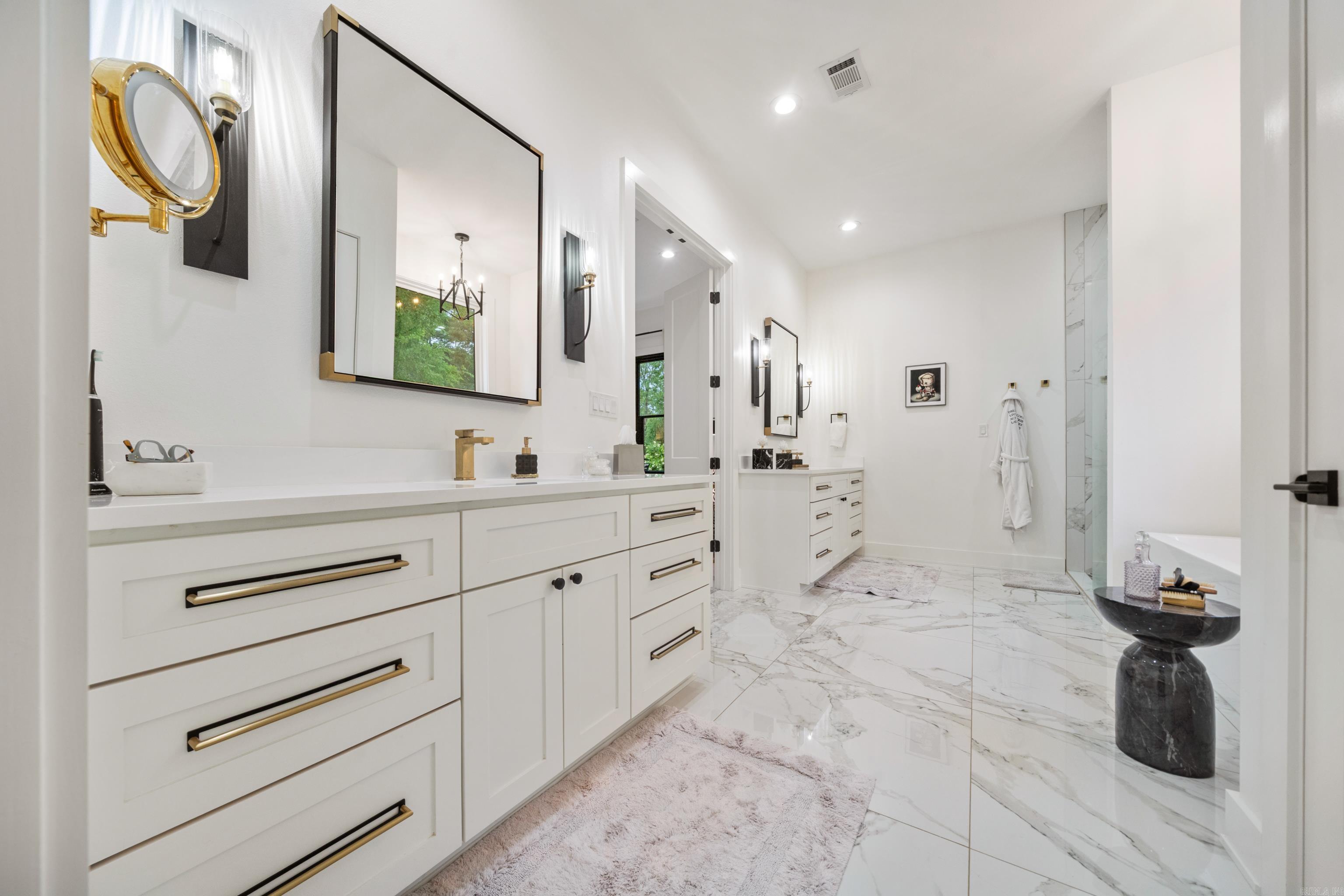 CANTERBURY HEIGHTS - Residential