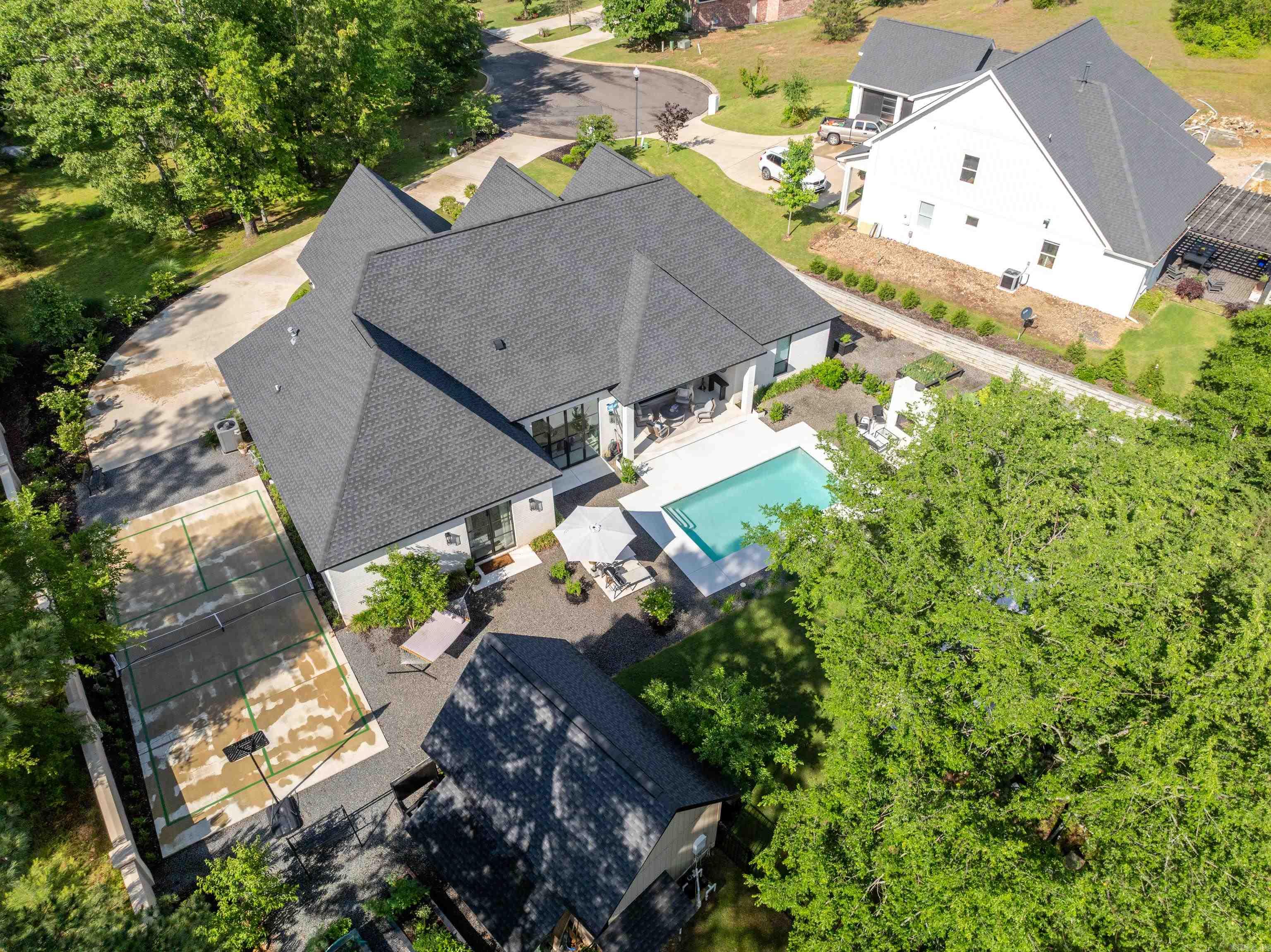 CANTERBURY HEIGHTS - Residential