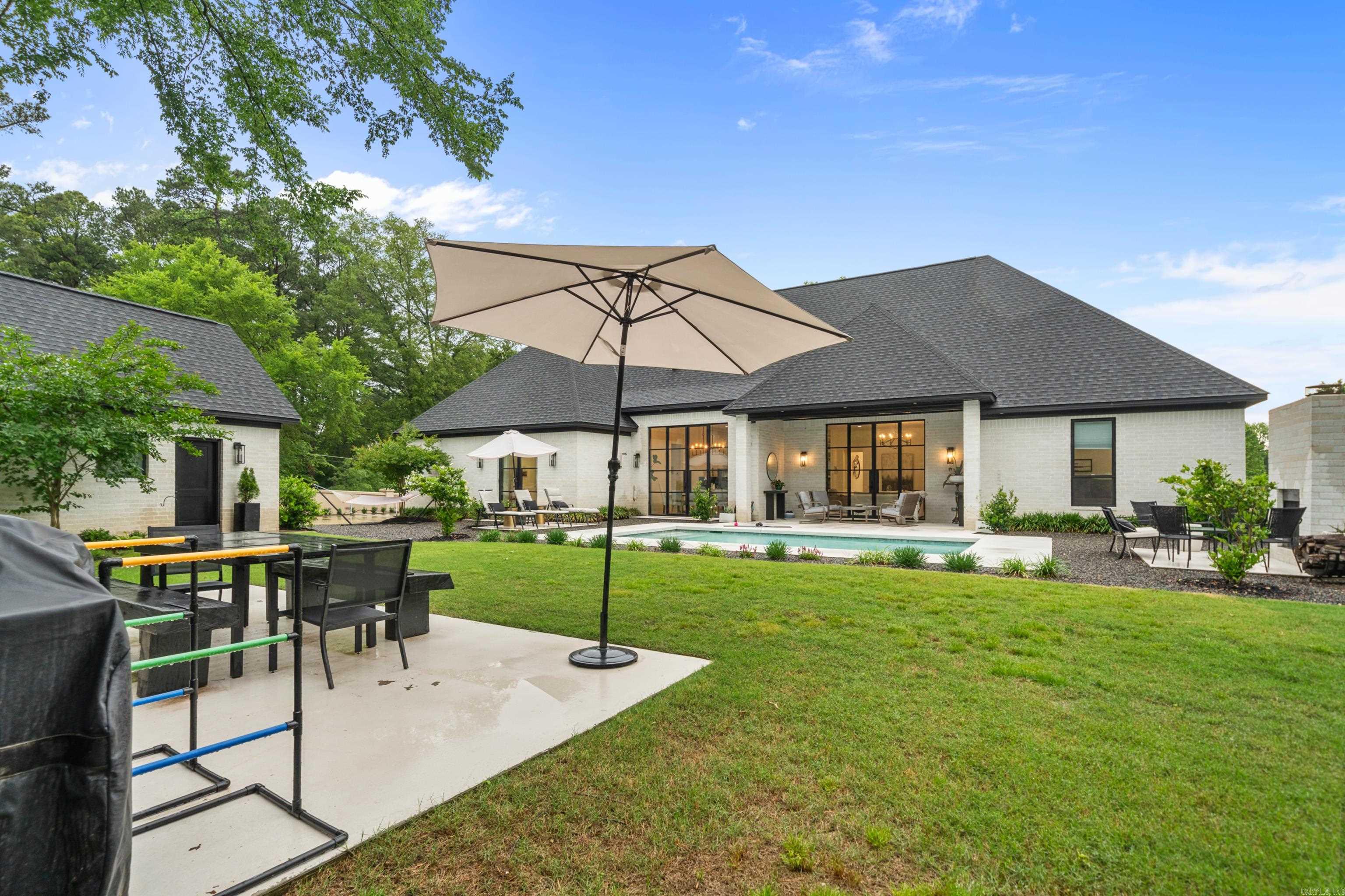 CANTERBURY HEIGHTS - Residential