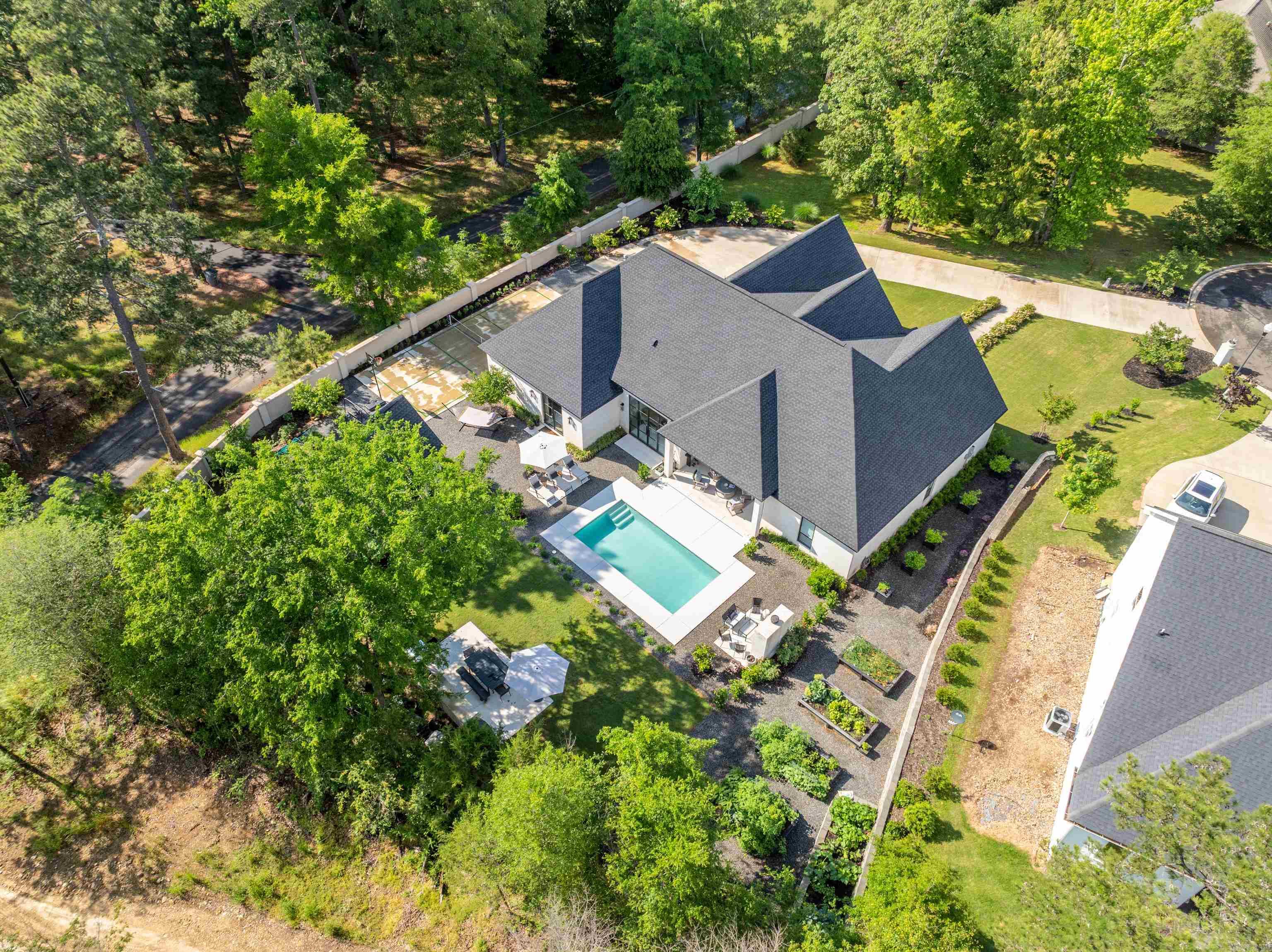 CANTERBURY HEIGHTS - Residential