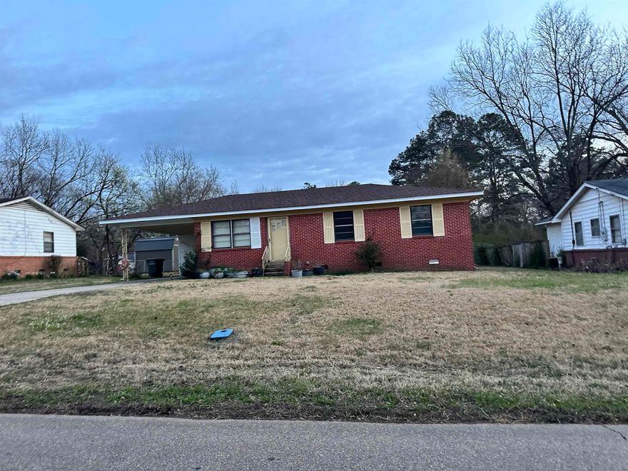 The property was recently remodeled and has a new roof. The house is very cozy and quaint for a small family. The history gives it a dated but comfortable feeling when being inside.