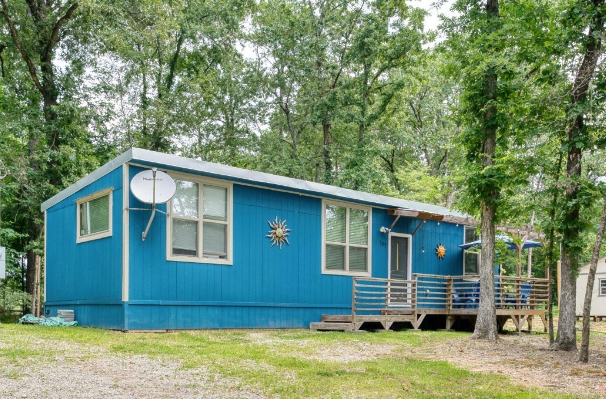 ARKRIDGE LAKE ESTATES - Residential