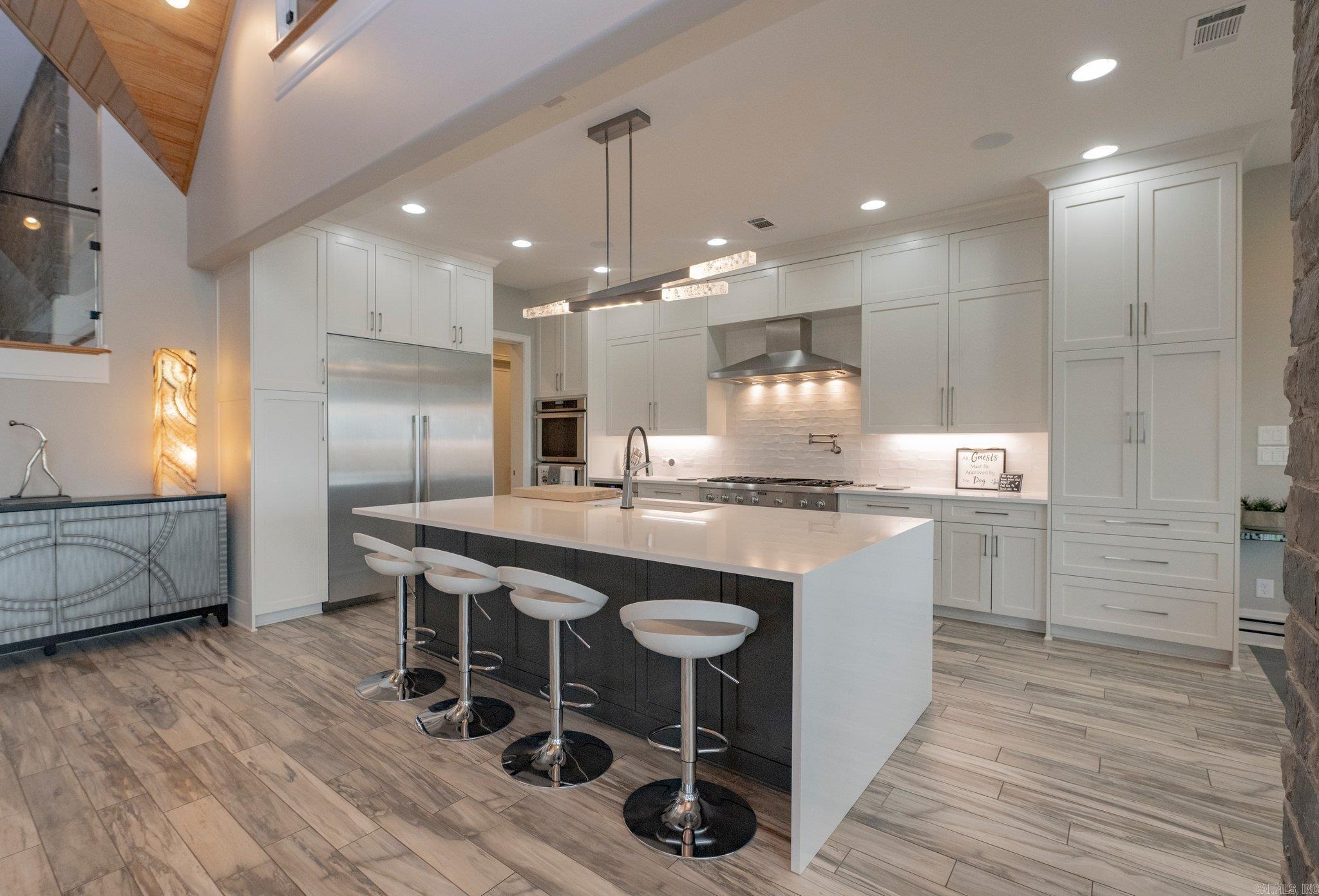 WATER RIDGE ESTATES - Residential