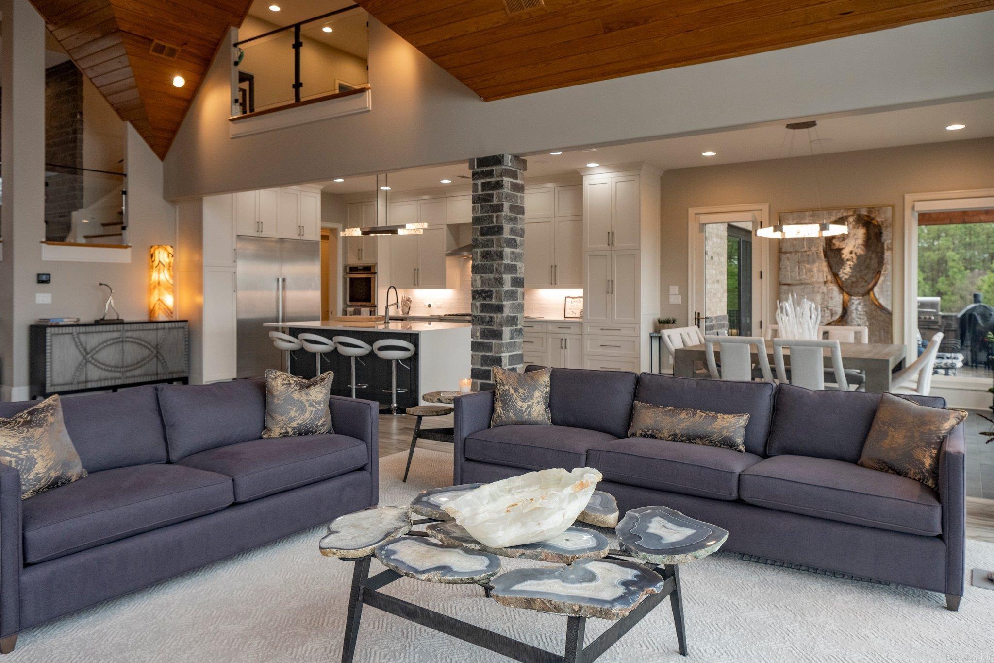 WATER RIDGE ESTATES - Residential