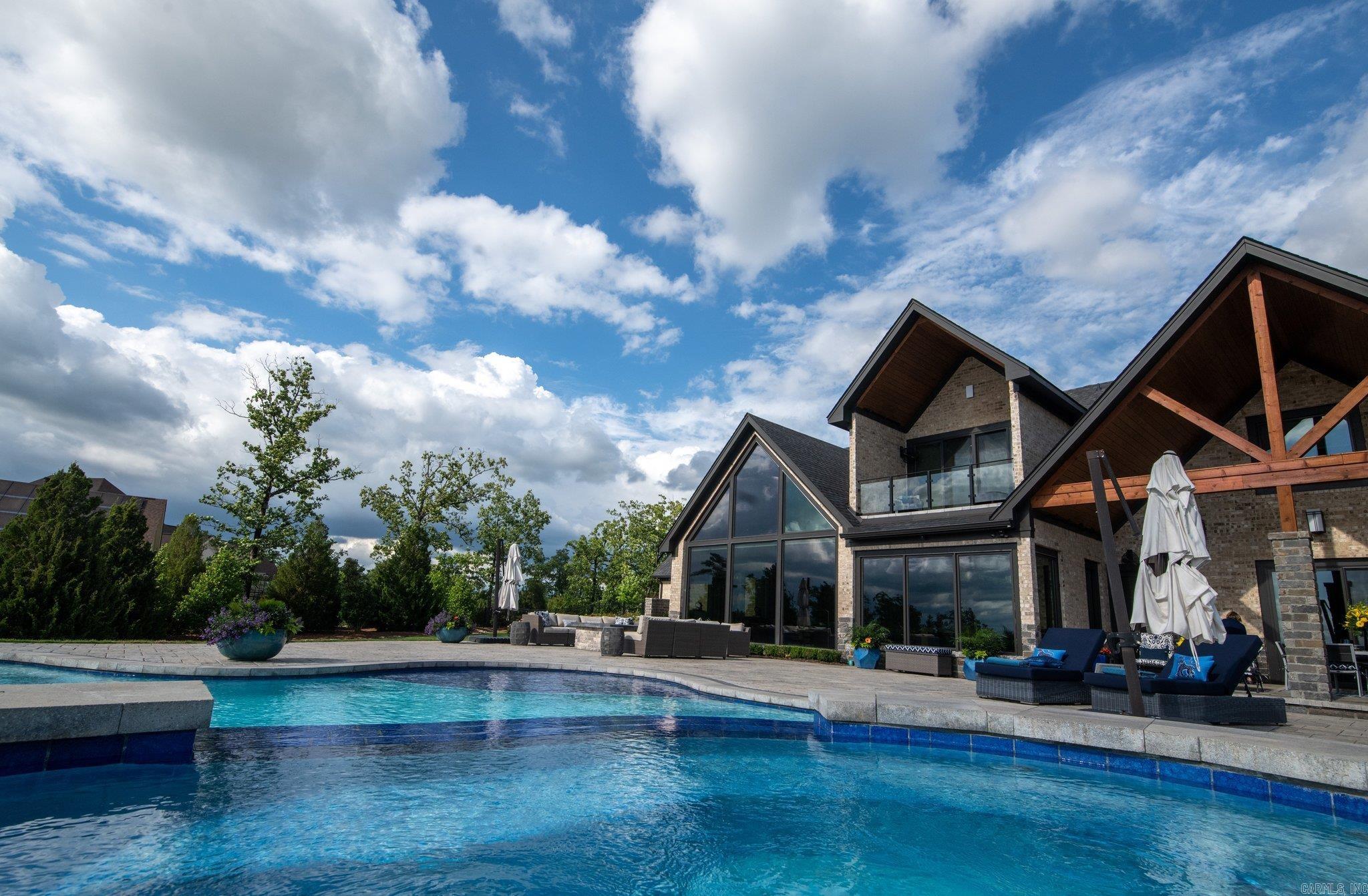 WATER RIDGE ESTATES - Residential