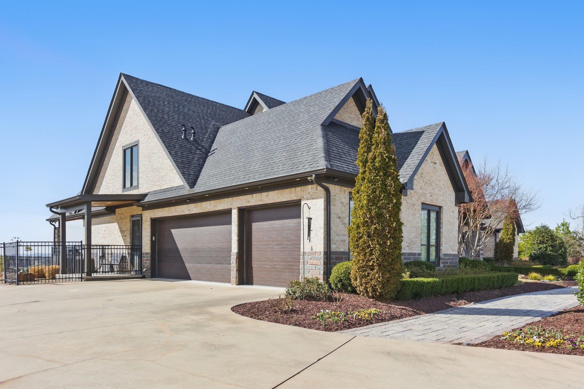 WATER RIDGE ESTATES - Residential