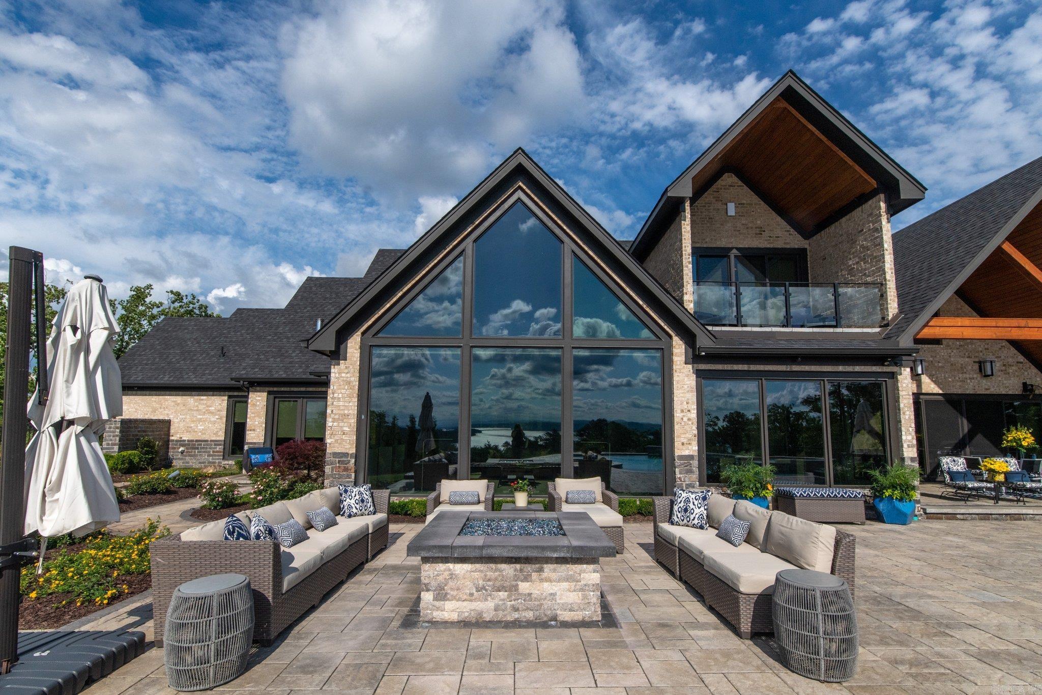 WATER RIDGE ESTATES - Residential