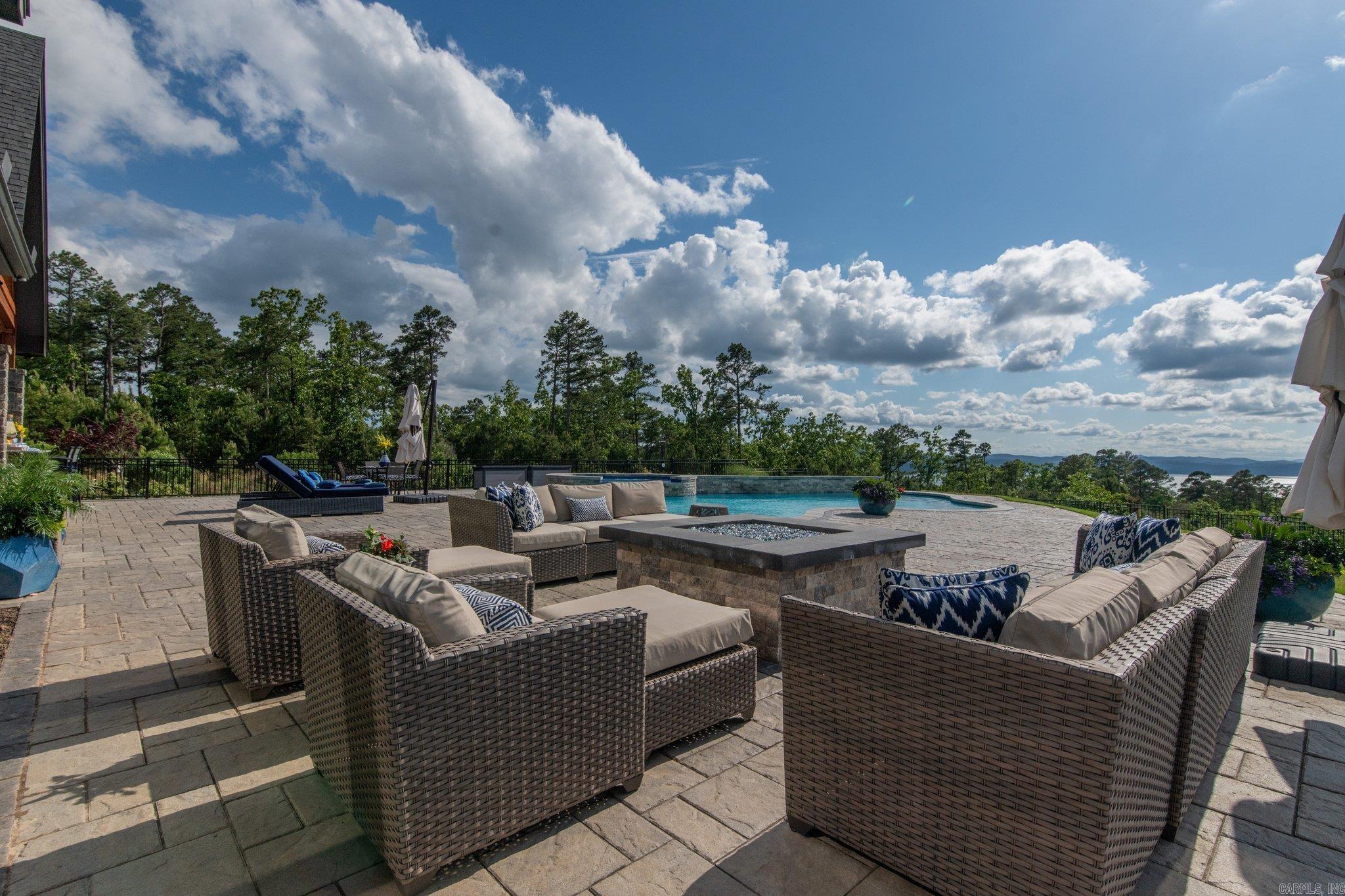 WATER RIDGE ESTATES - Residential