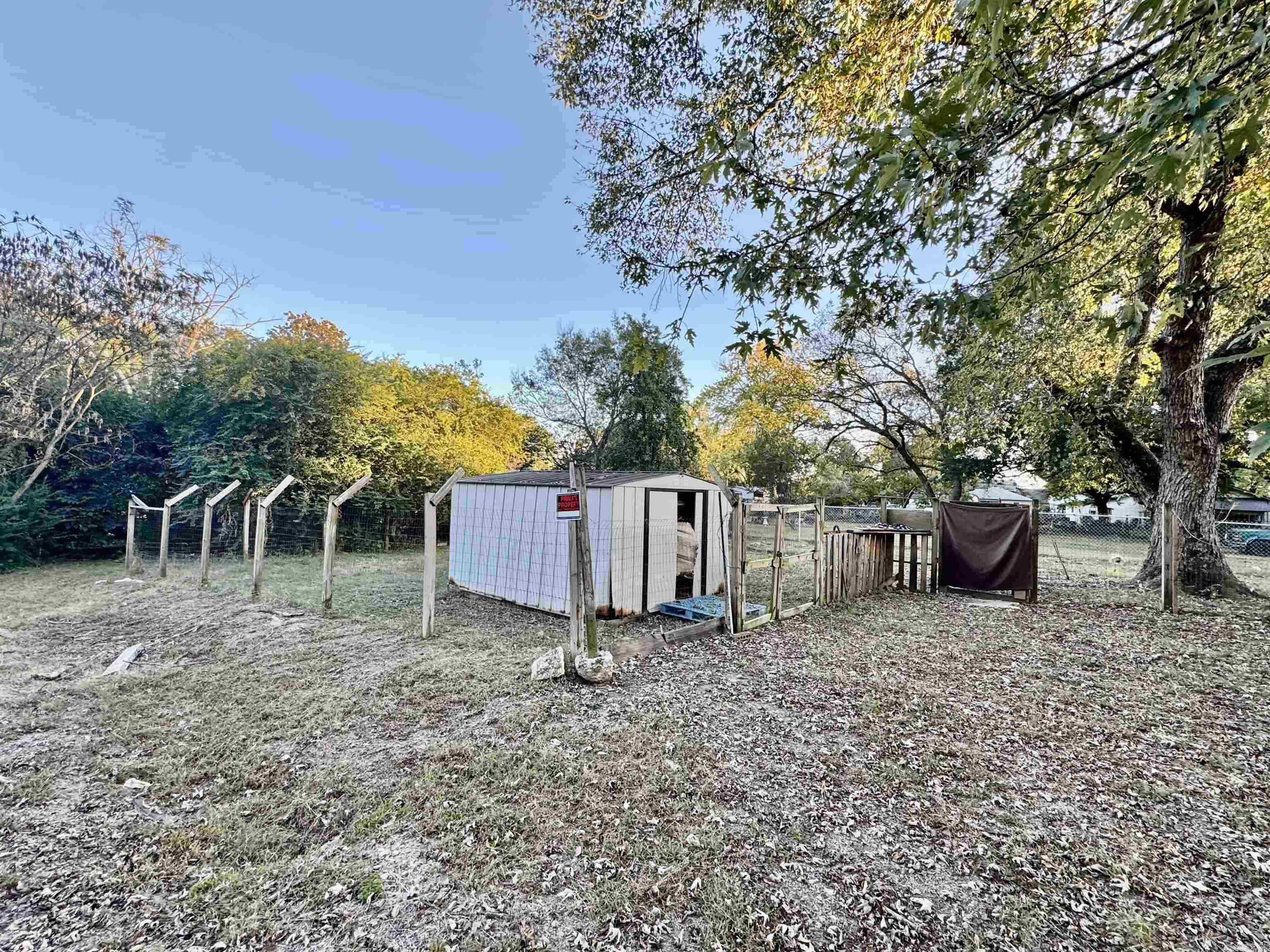 BARROW JOHN - Residential