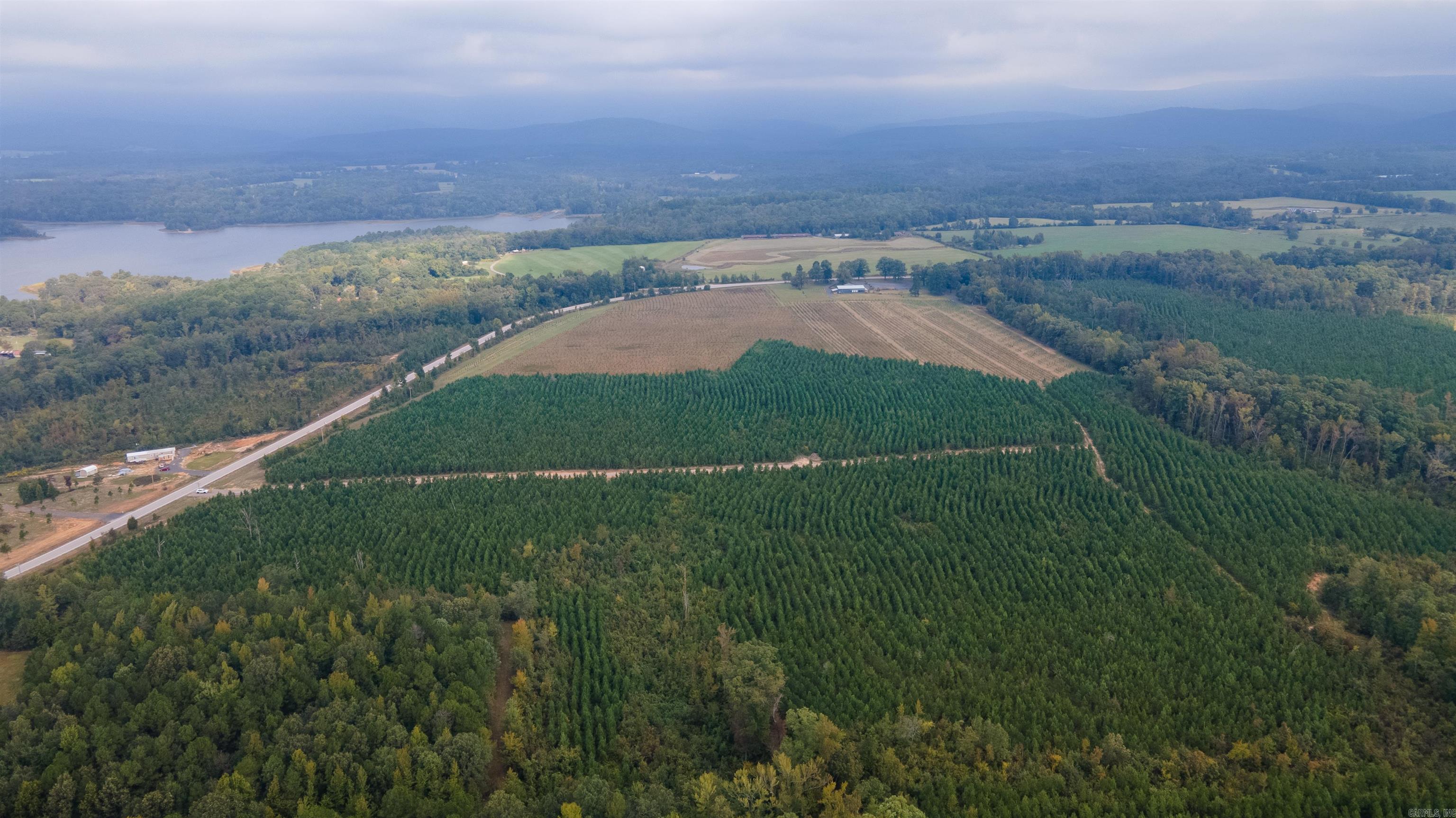 Lake Avalon Estates - Land