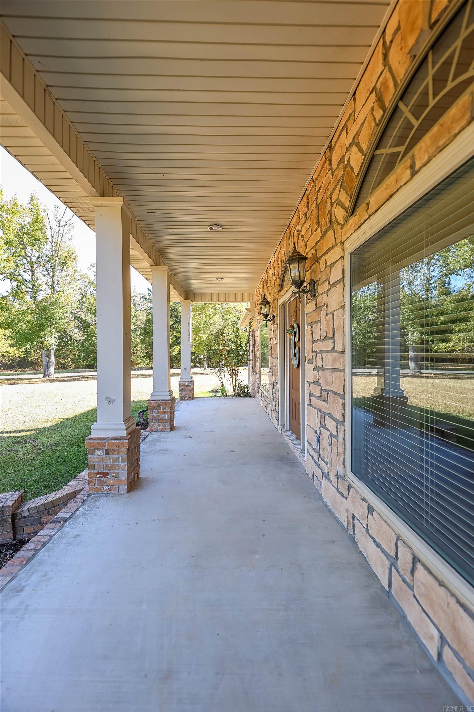 DRY CREEK ESTATES - Residential