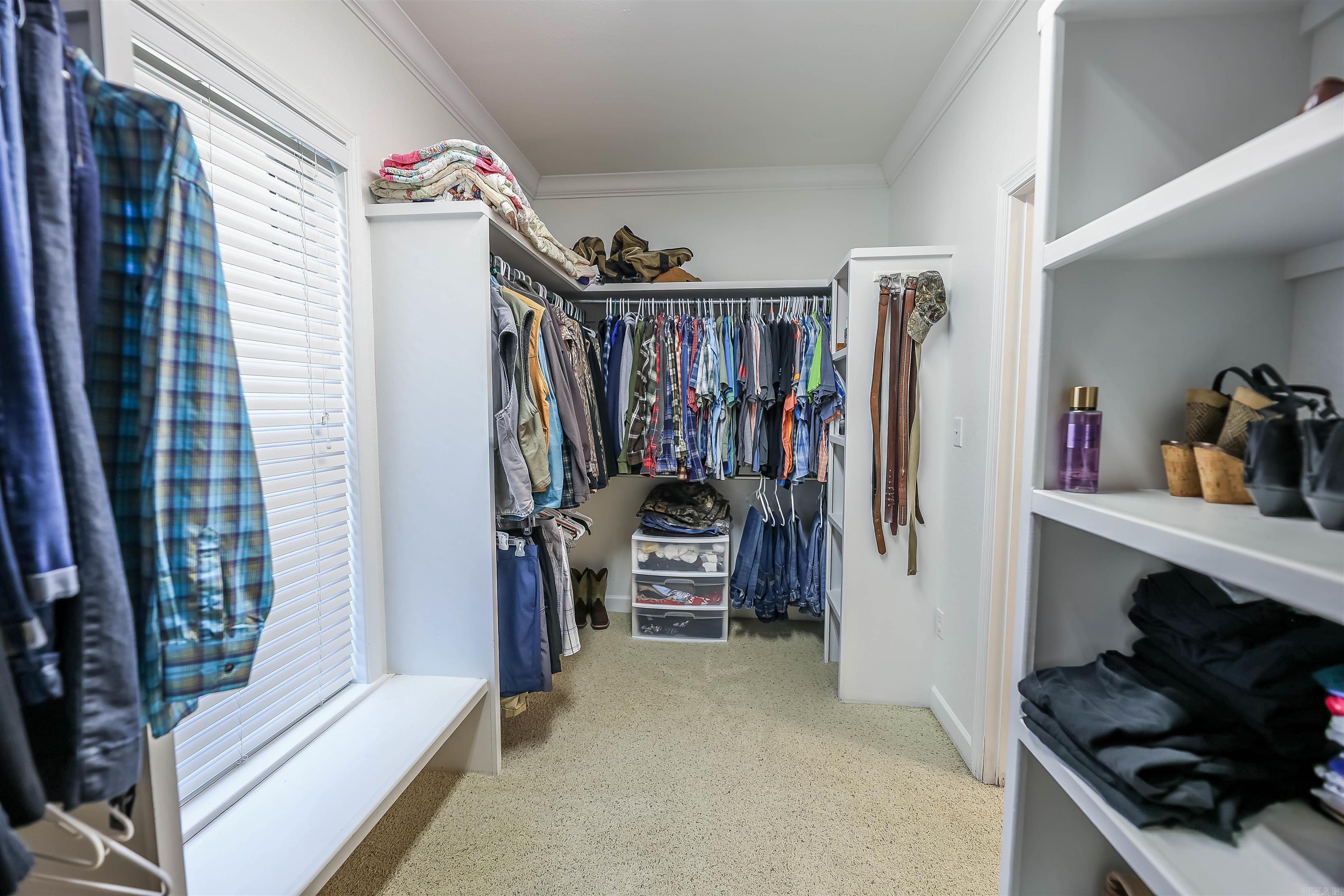 DRY CREEK ESTATES - Residential