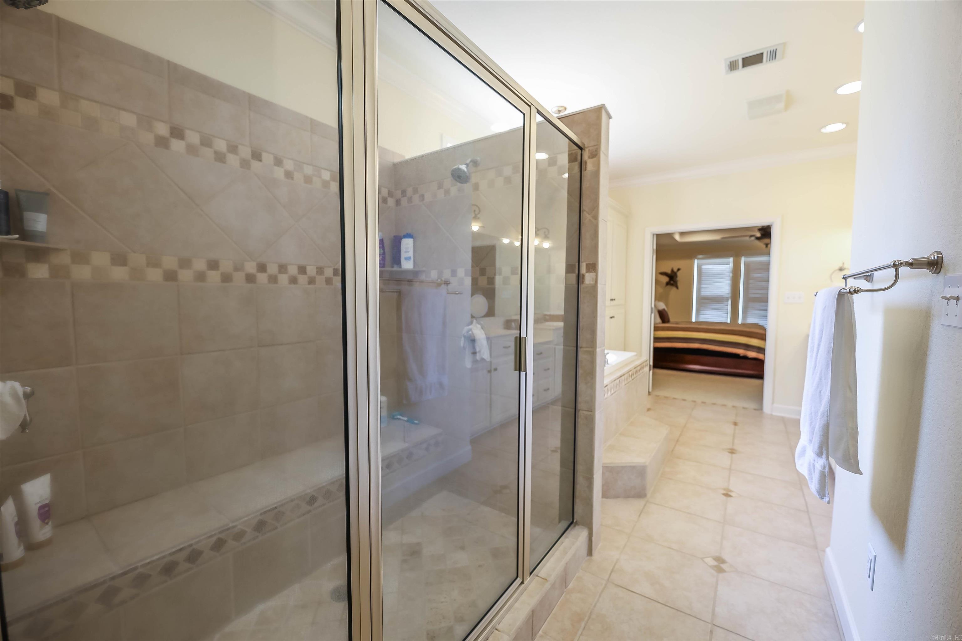 DRY CREEK ESTATES - Residential