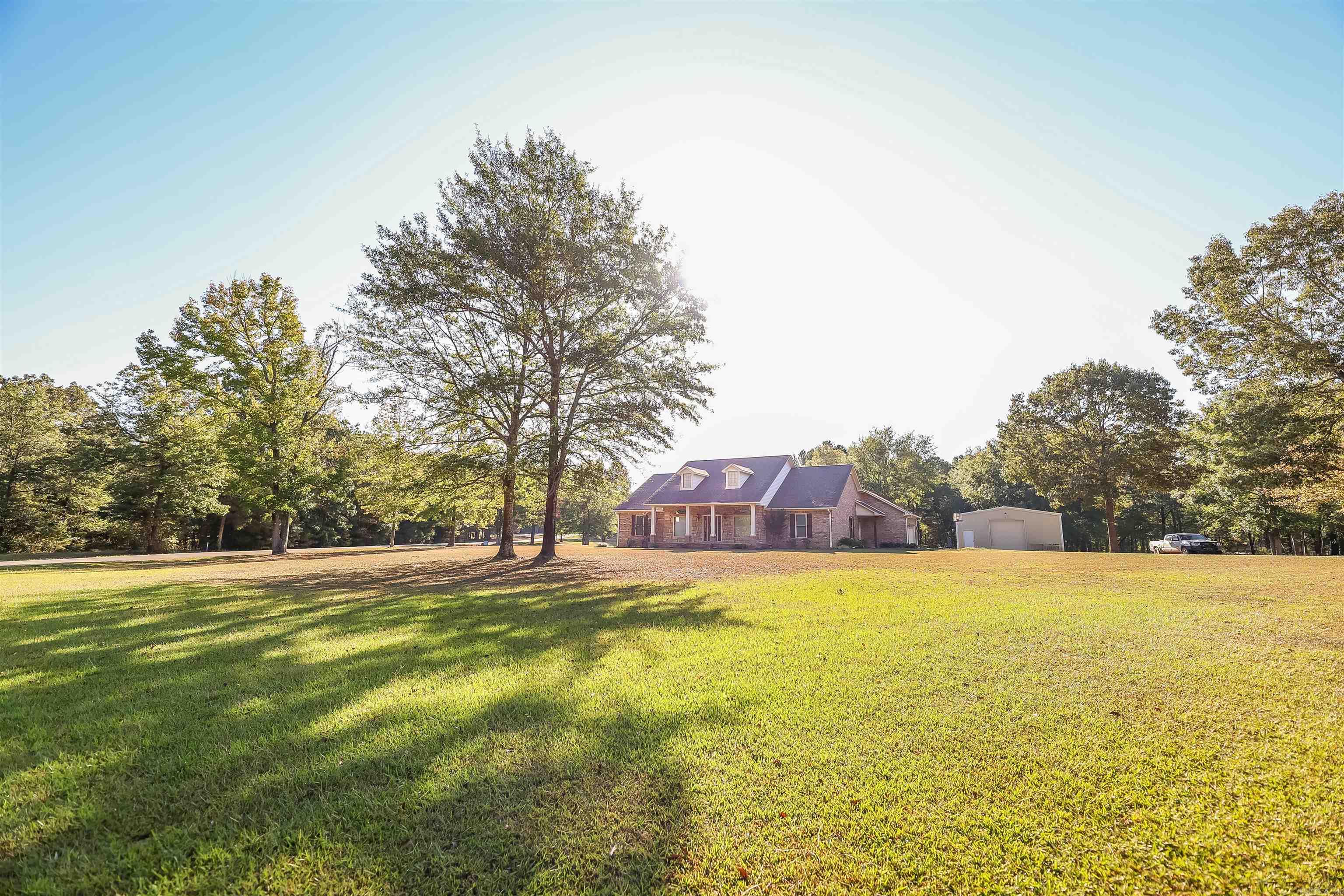 DRY CREEK ESTATES - Residential