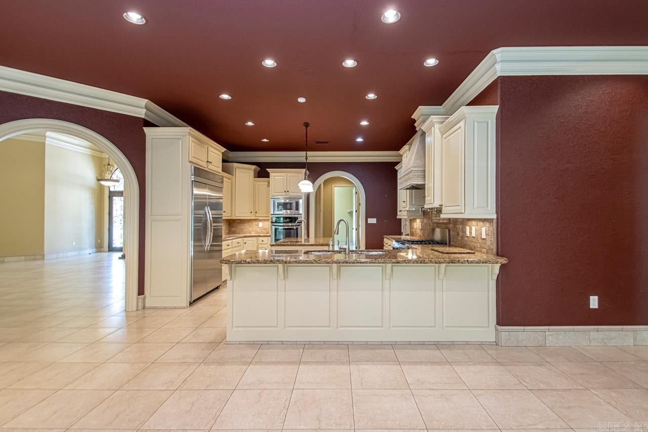 Benton, Arkansas 72019, United States, 3 Bedrooms Bedrooms, ,4 BathroomsBathrooms,Residential,Active,59866