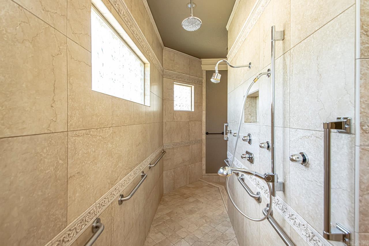 Benton, Arkansas 72019, United States, 3 Bedrooms Bedrooms, ,4 BathroomsBathrooms,Residential,Active,59866