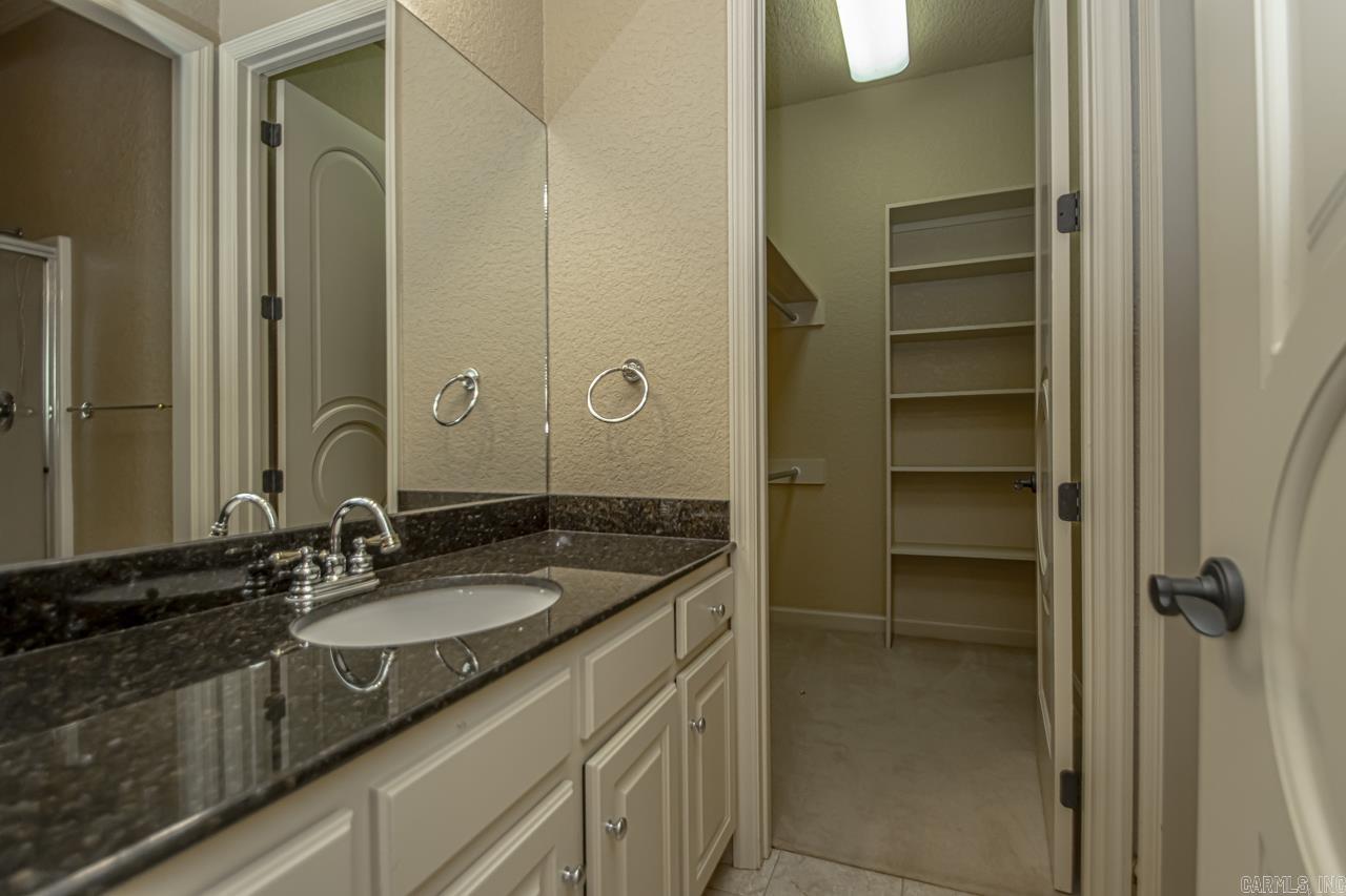 Benton, Arkansas 72019, United States, 3 Bedrooms Bedrooms, ,4 BathroomsBathrooms,Residential,Active,59866