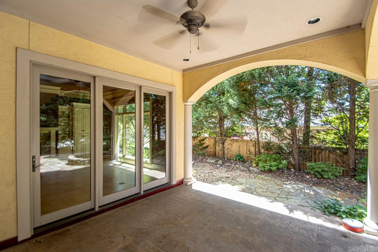 Benton, Arkansas 72019, United States, 3 Bedrooms Bedrooms, ,4 BathroomsBathrooms,Residential,Active,59866