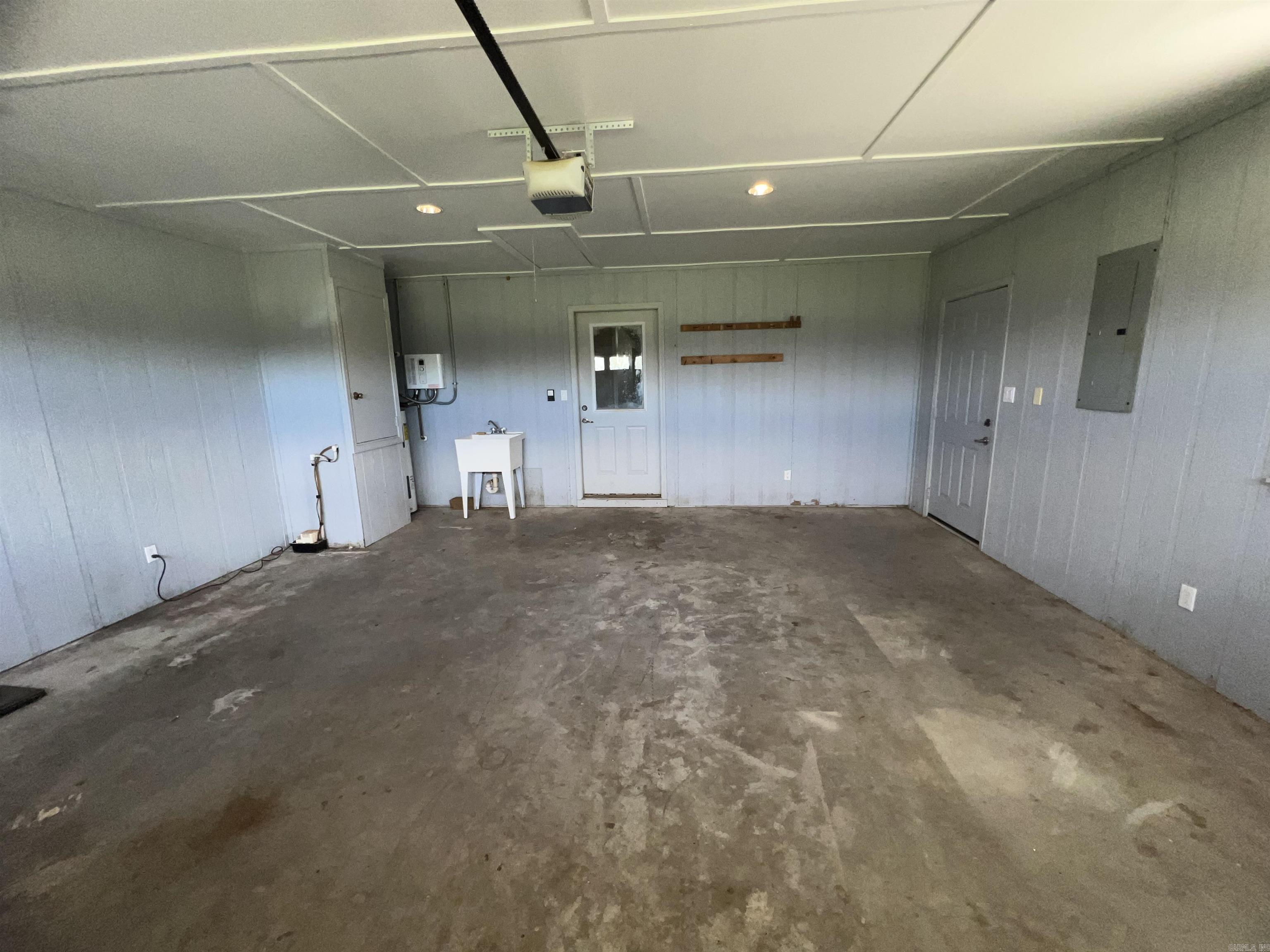 CITY OF CLINTON - Residential