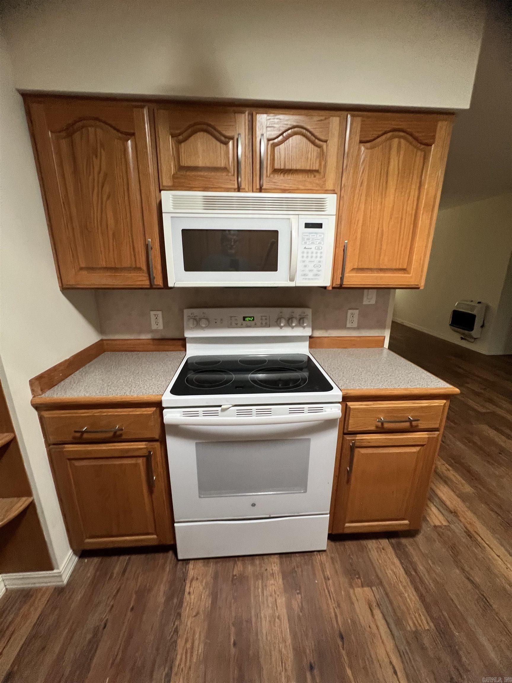 CITY OF CLINTON - Residential