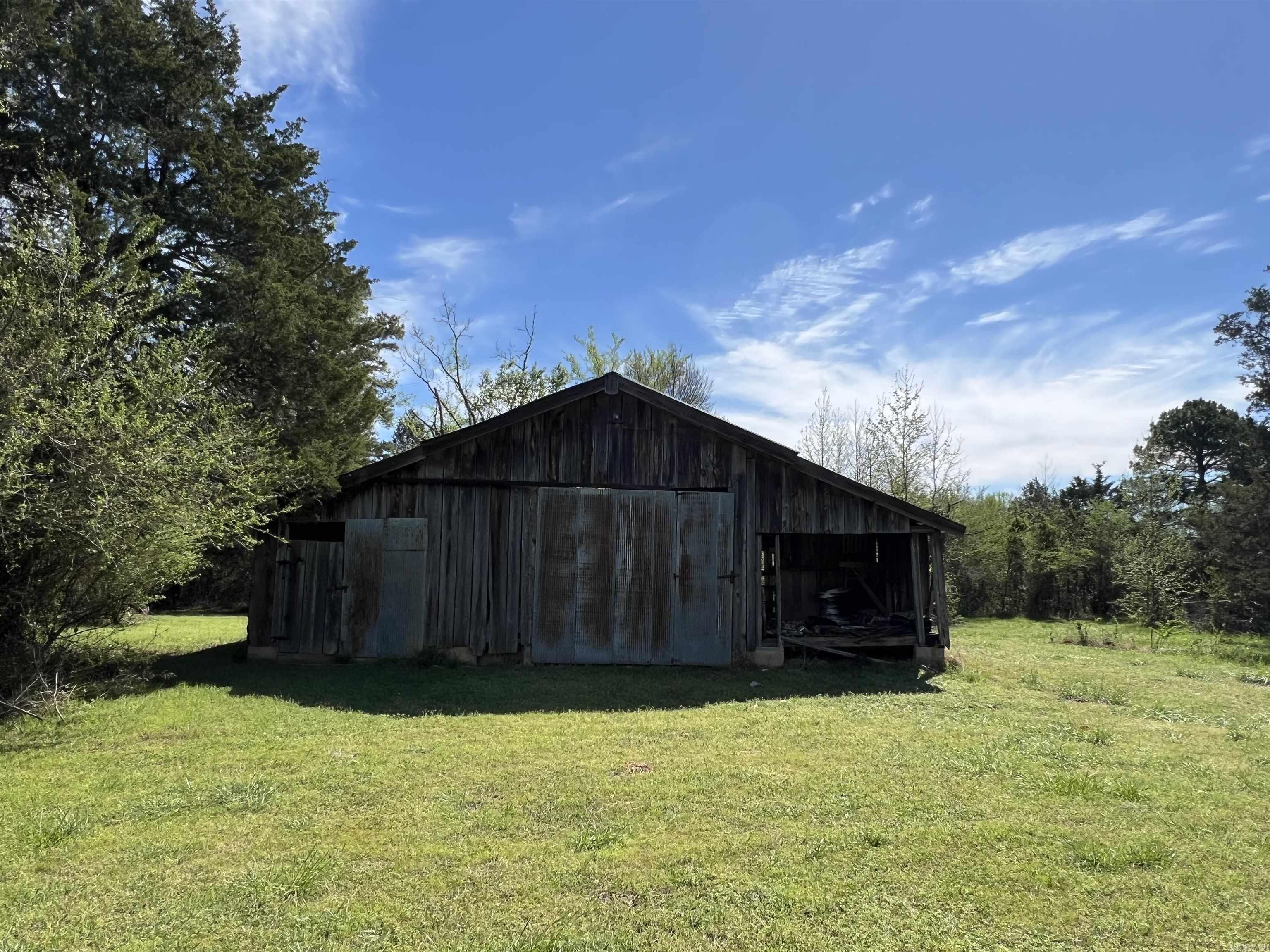 CITY OF CLINTON - Residential