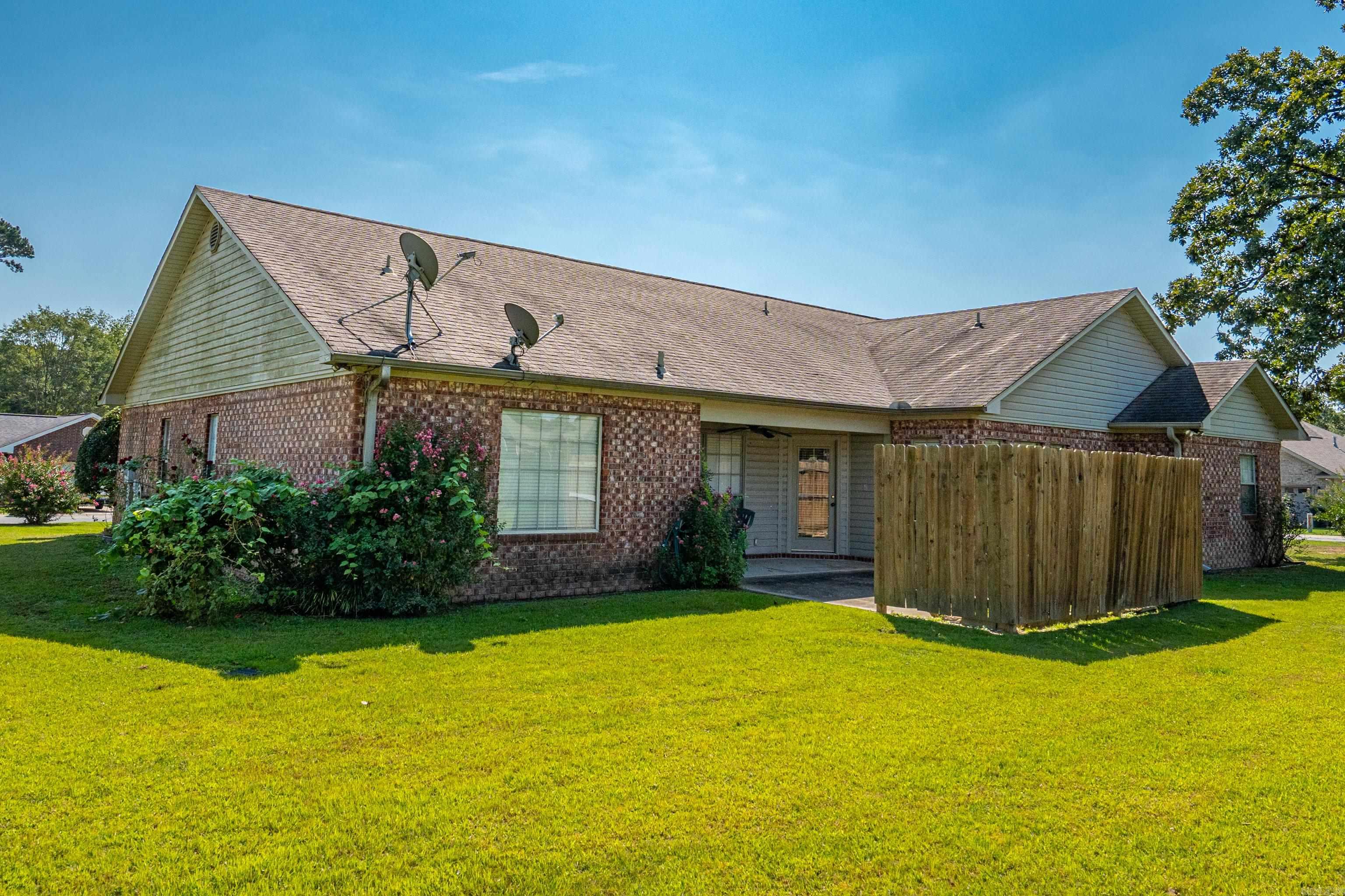 Newton Akers - Residential