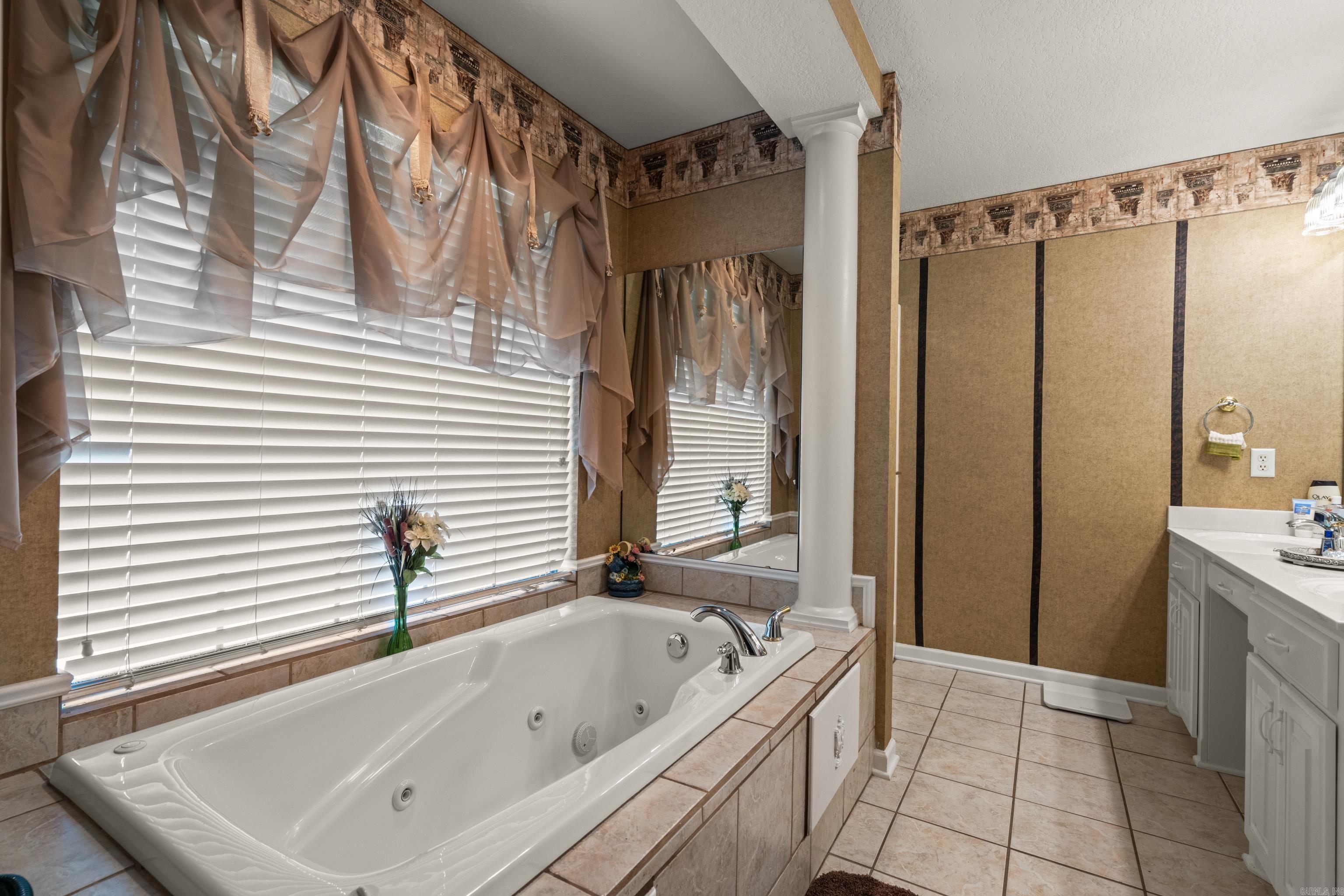 Newton Akers - Residential