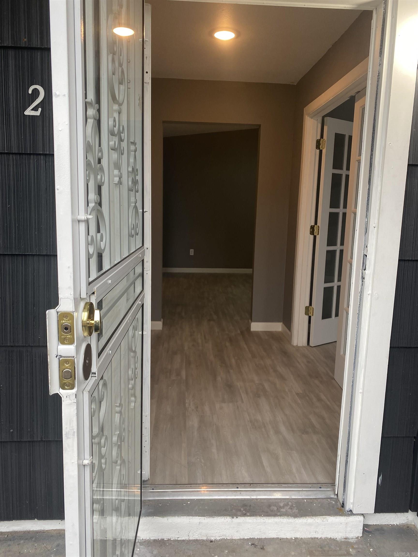 MEADOWCLIFF - Residential