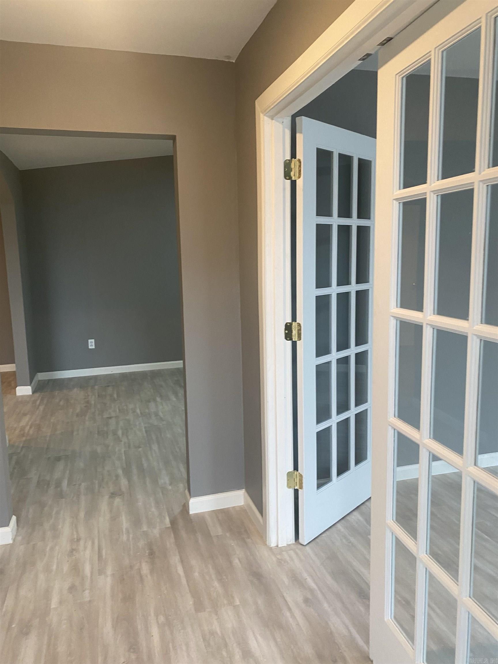 MEADOWCLIFF - Residential