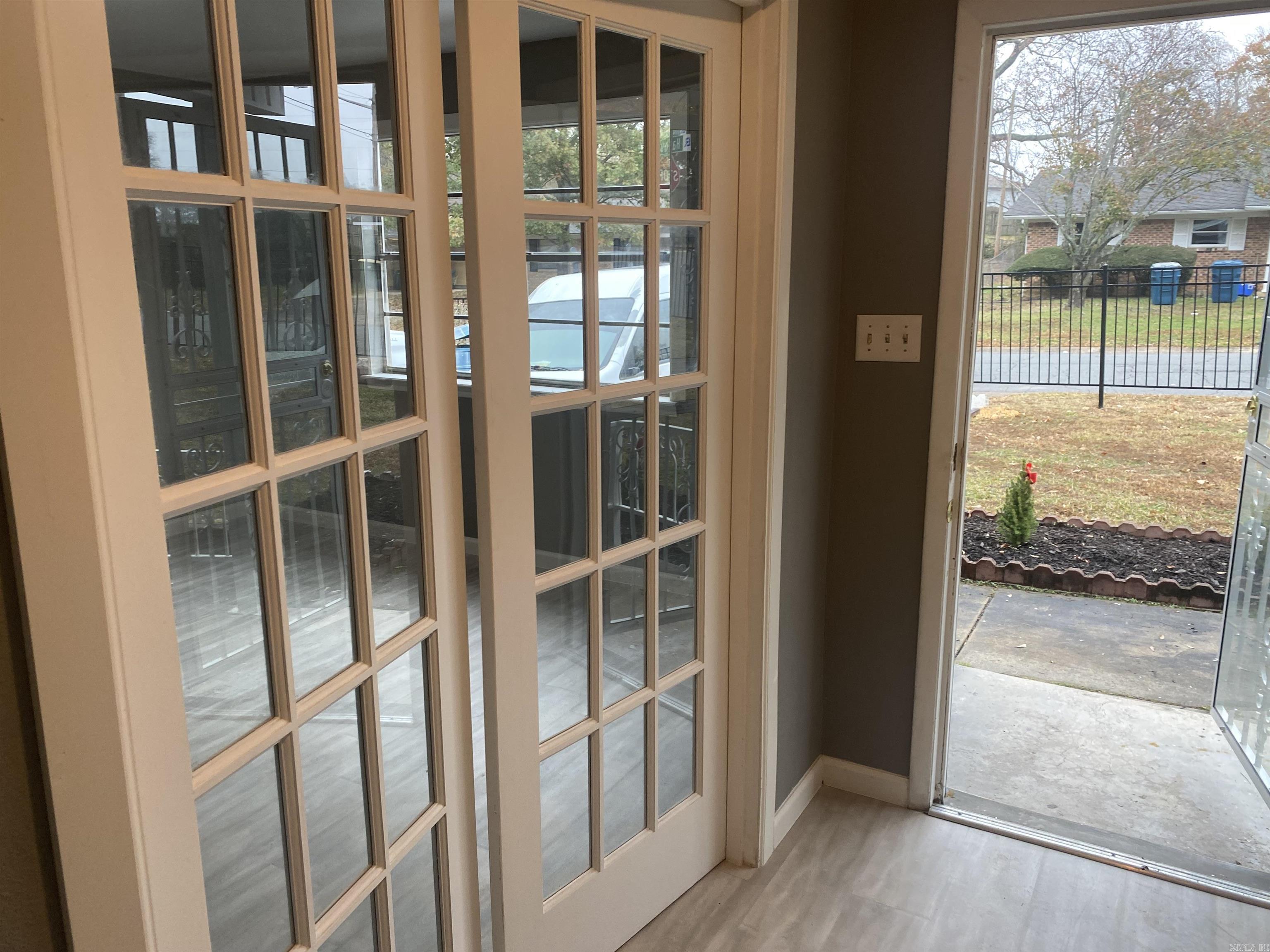 MEADOWCLIFF - Residential