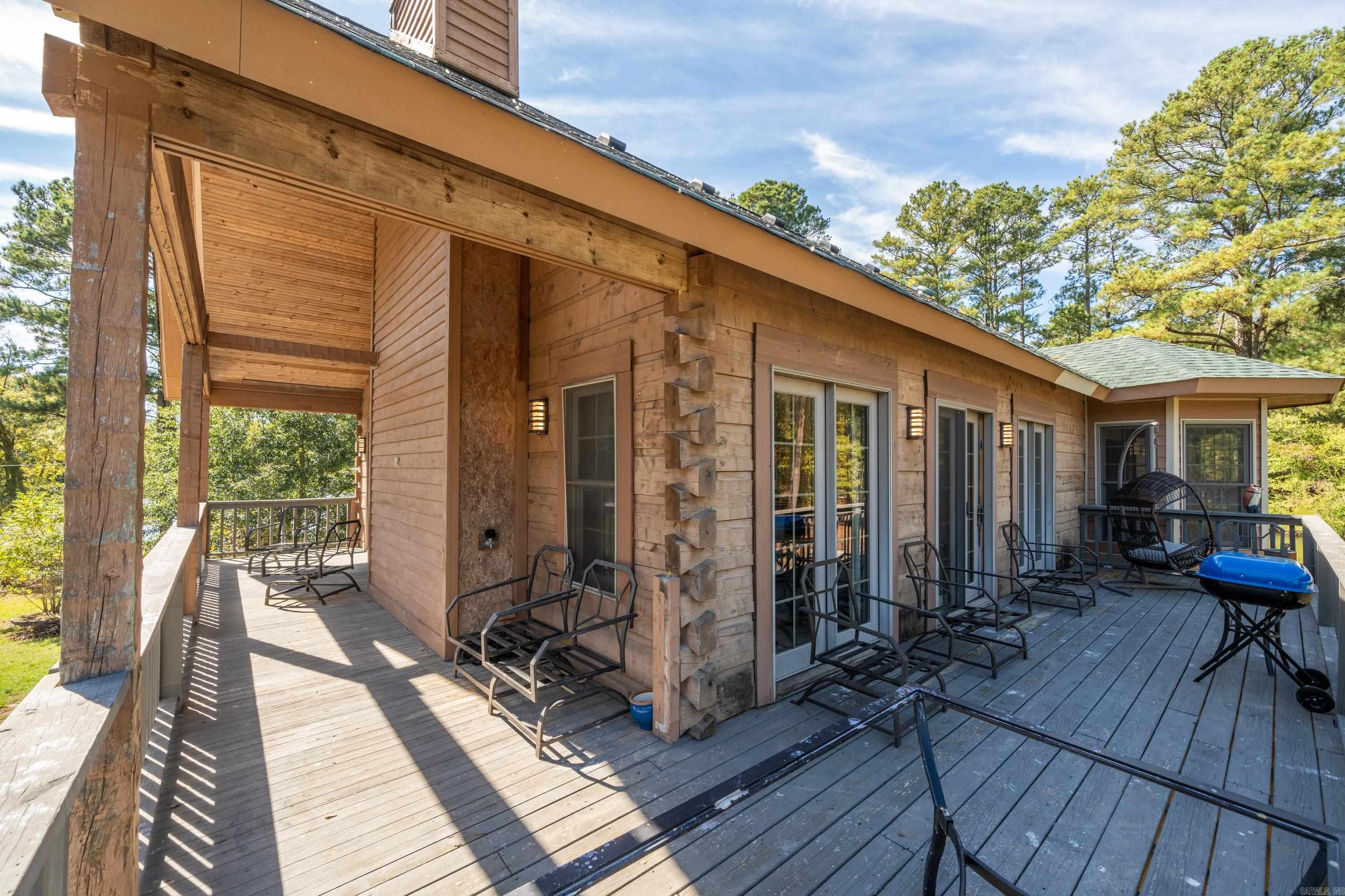 Thunderbird Beach Lake Estates - Residential