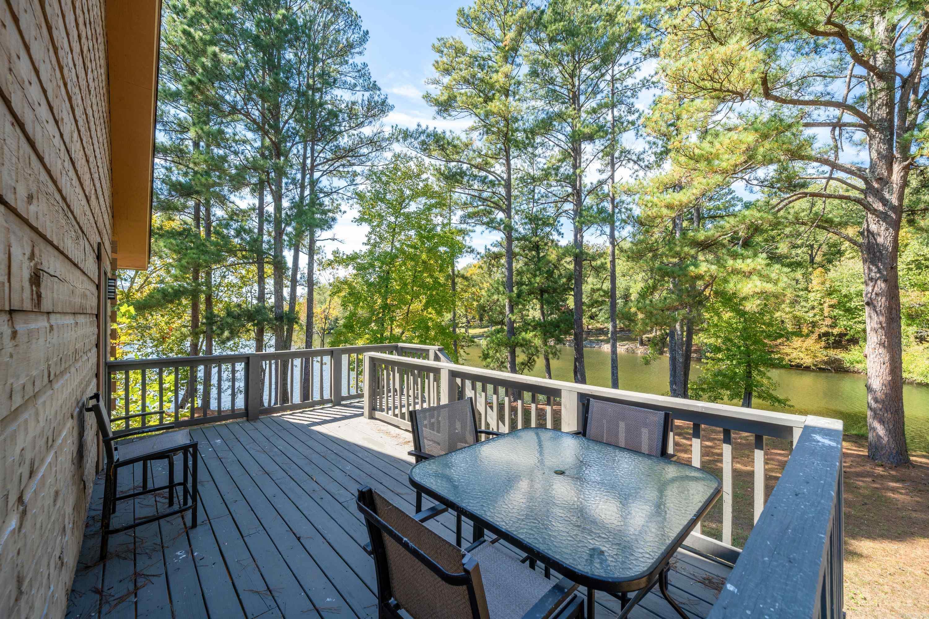 Thunderbird Beach Lake Estates - Residential