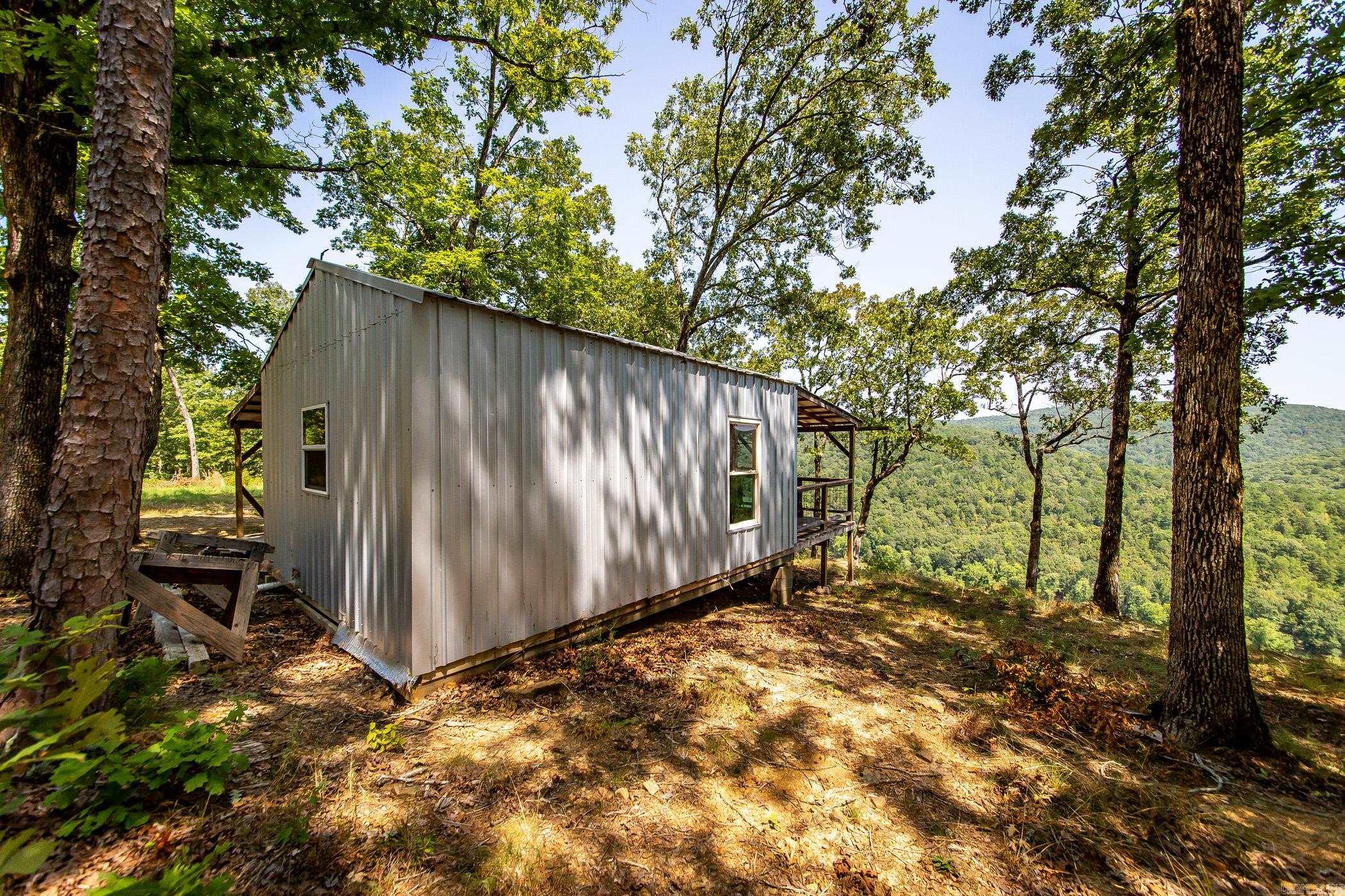 Metes & Bounds - Land