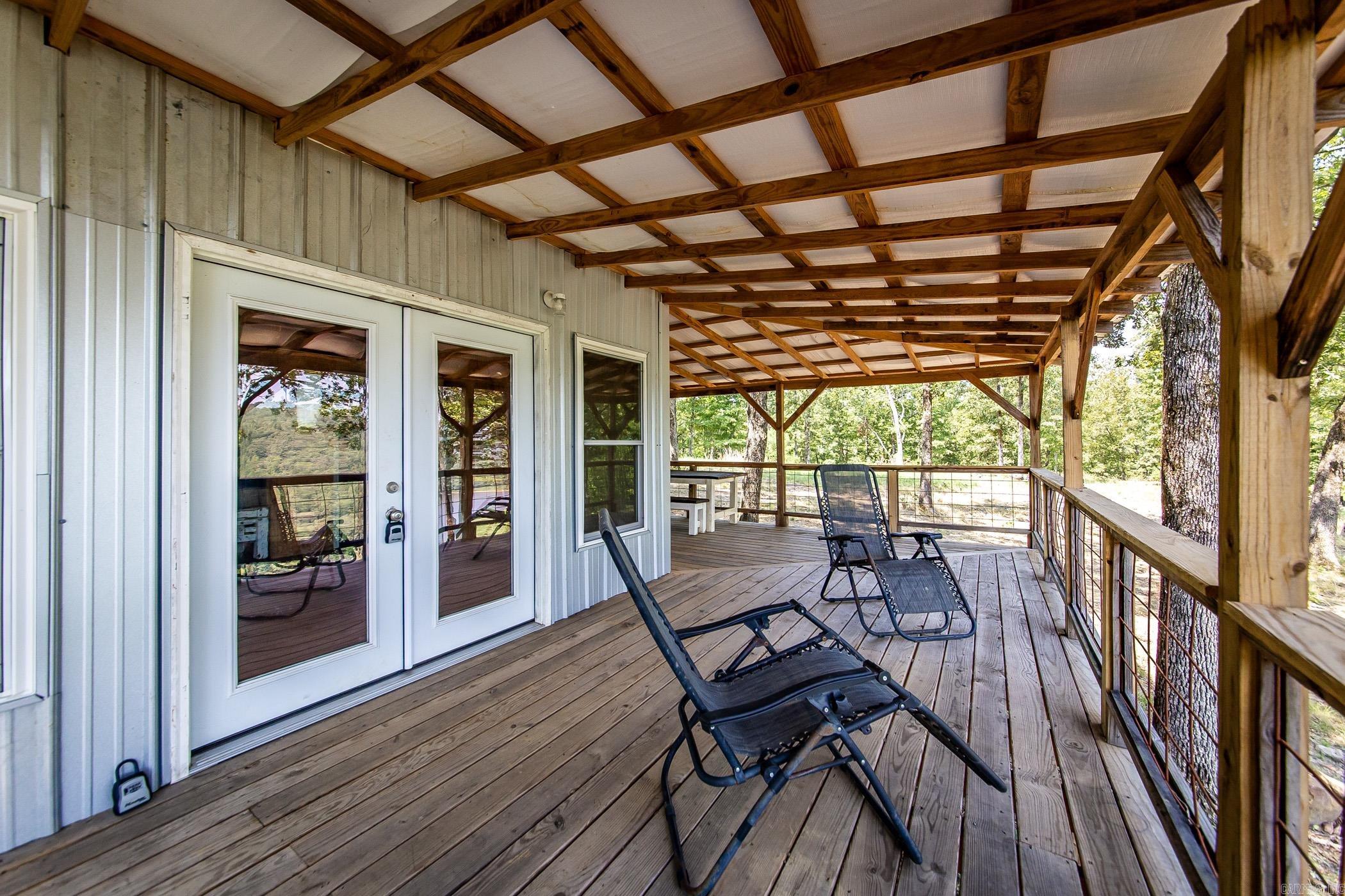 Metes & Bounds - Land