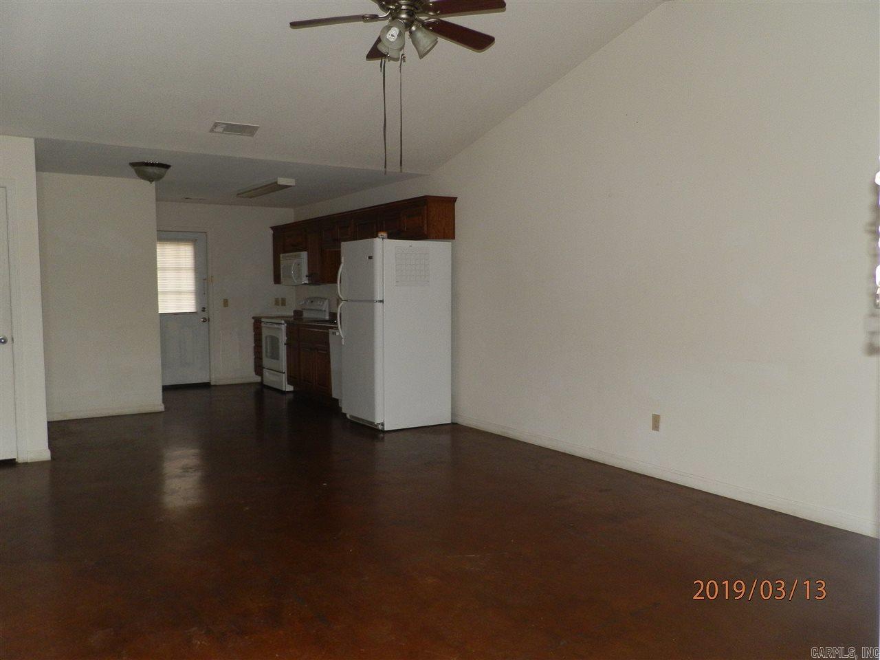 Reynolds Park Place - Residential Lease