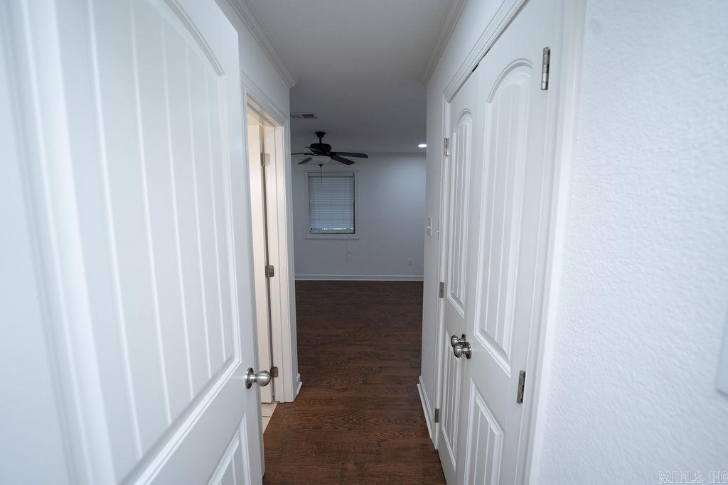 SPRINGHILL MANOR WEST - Residential