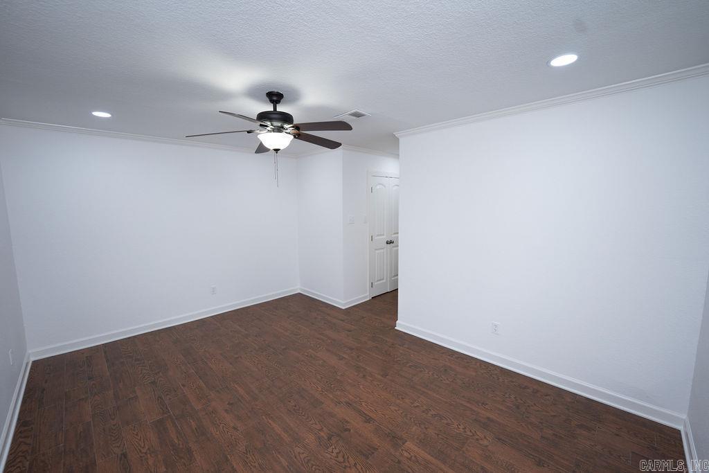 SPRINGHILL MANOR WEST - Residential